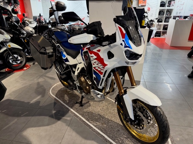 HONDA CRF 1100 Africa Twin Adventure Sports-image-1