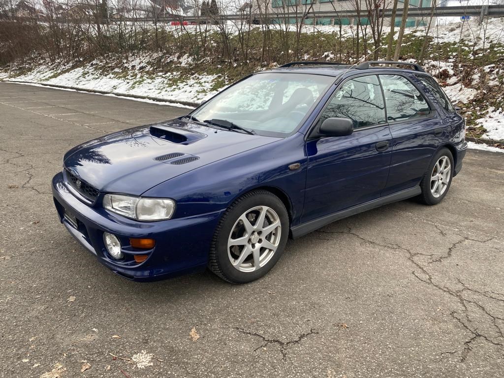 SUBARU Impreza 2.0 Turbo-image-2