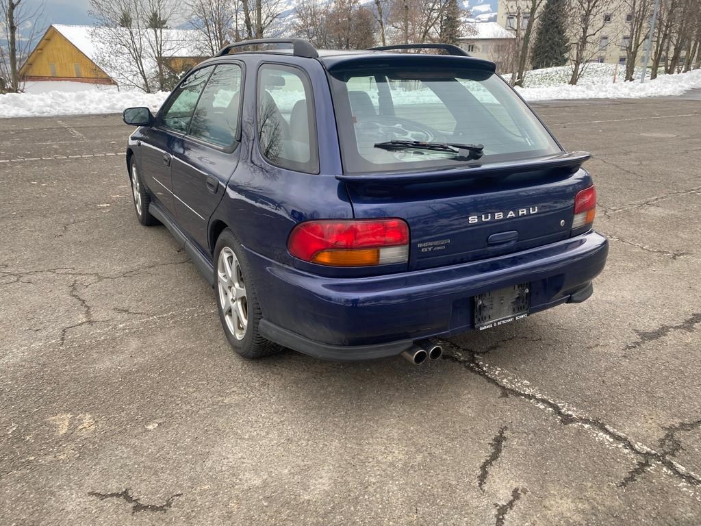 SUBARU Impreza 2.0 Turbo-image-3