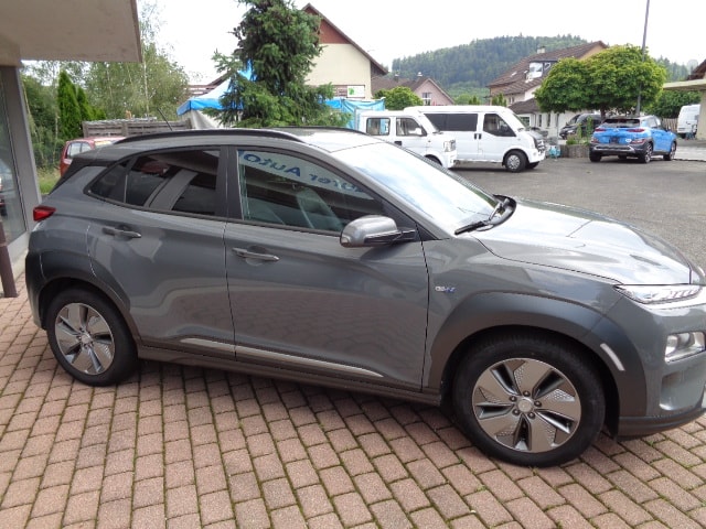 HYUNDAI Kona Electric Amplia-image-10