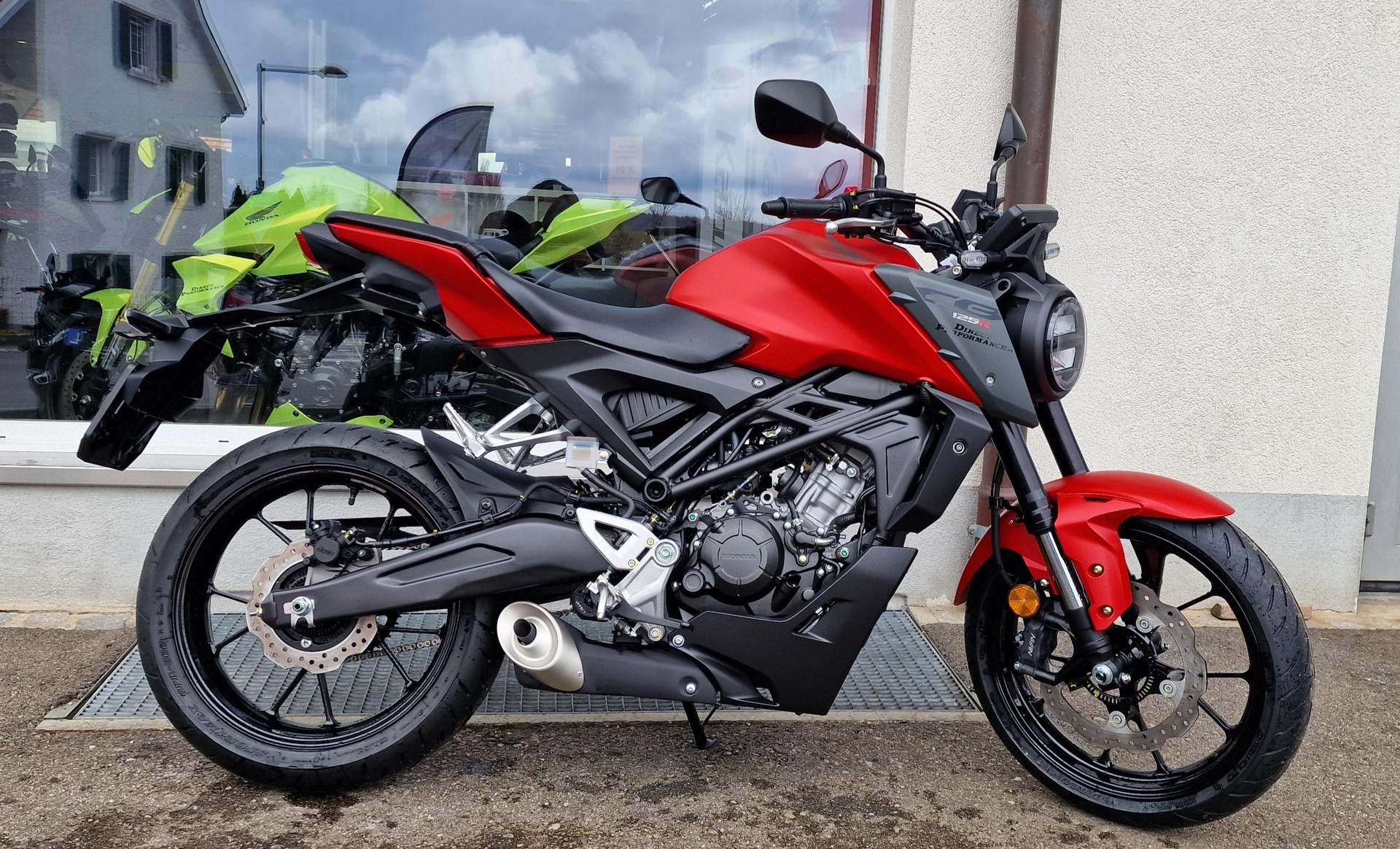 HONDA CB 125 R - 2026-image-3
