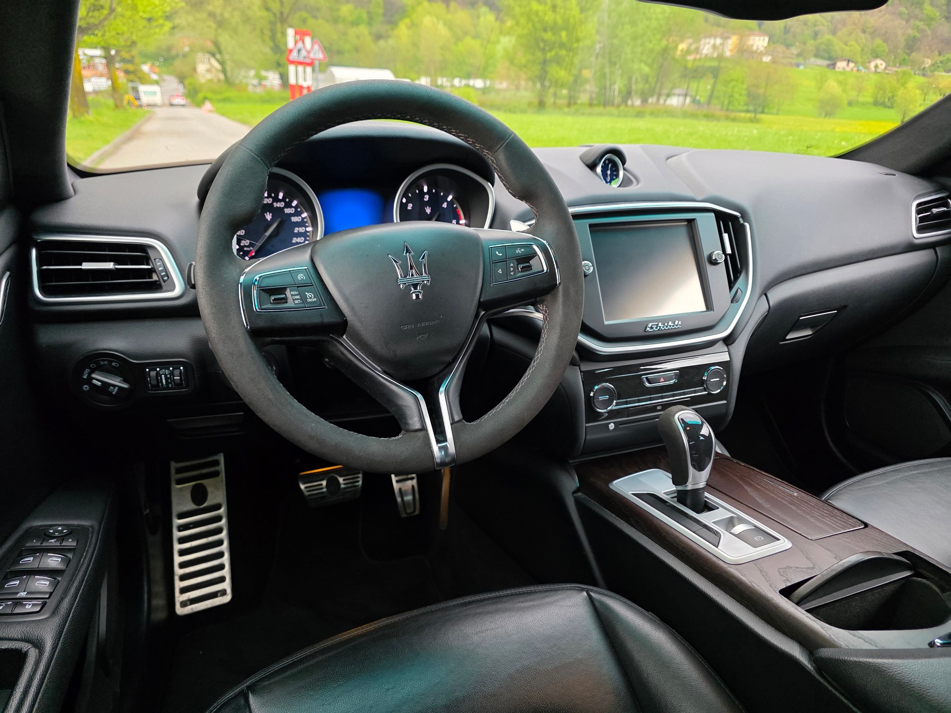 MASERATI Ghibli D 3.0 V6 Automatica-image-6
