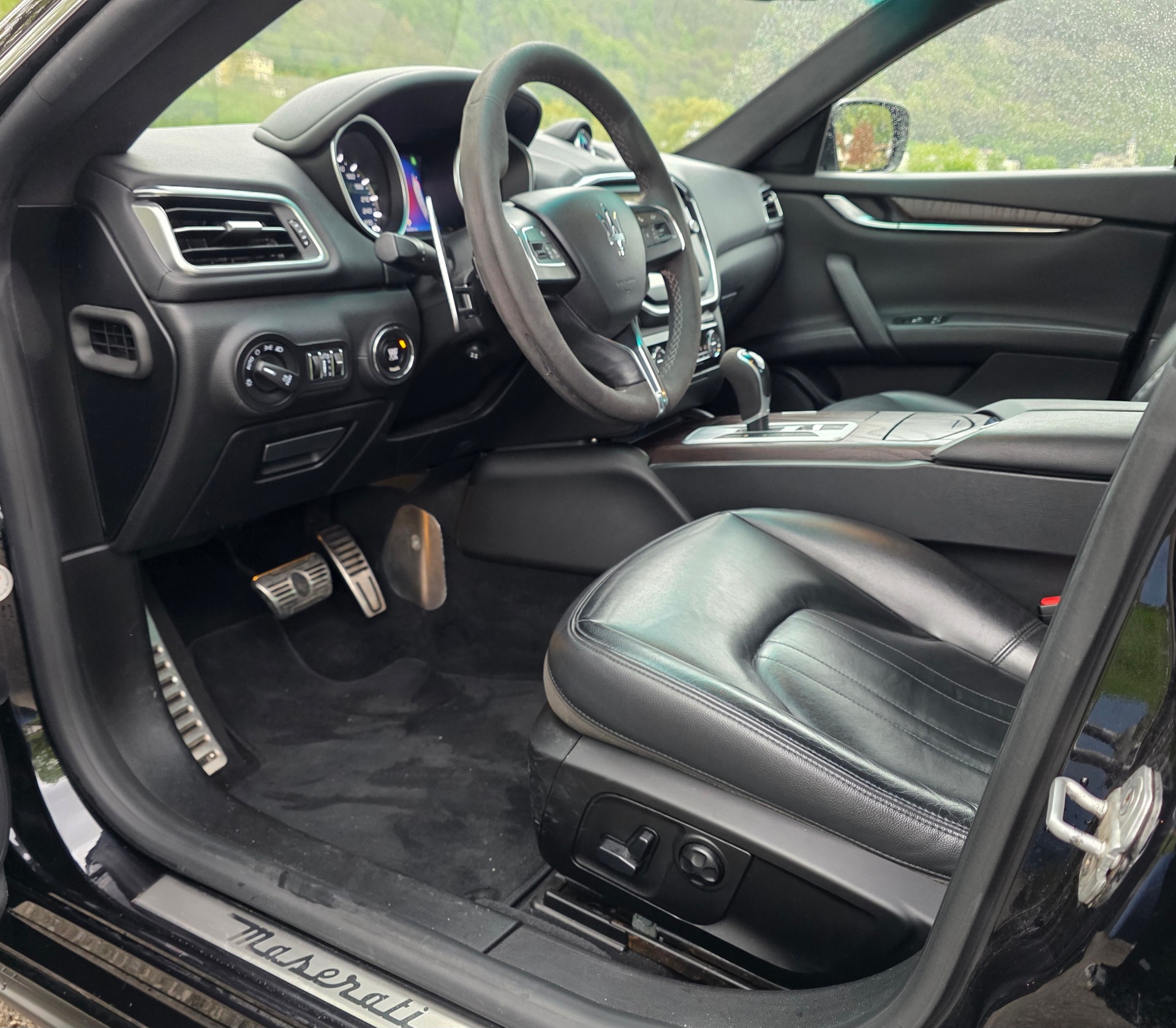 MASERATI Ghibli D 3.0 V6 Automatica-image-5