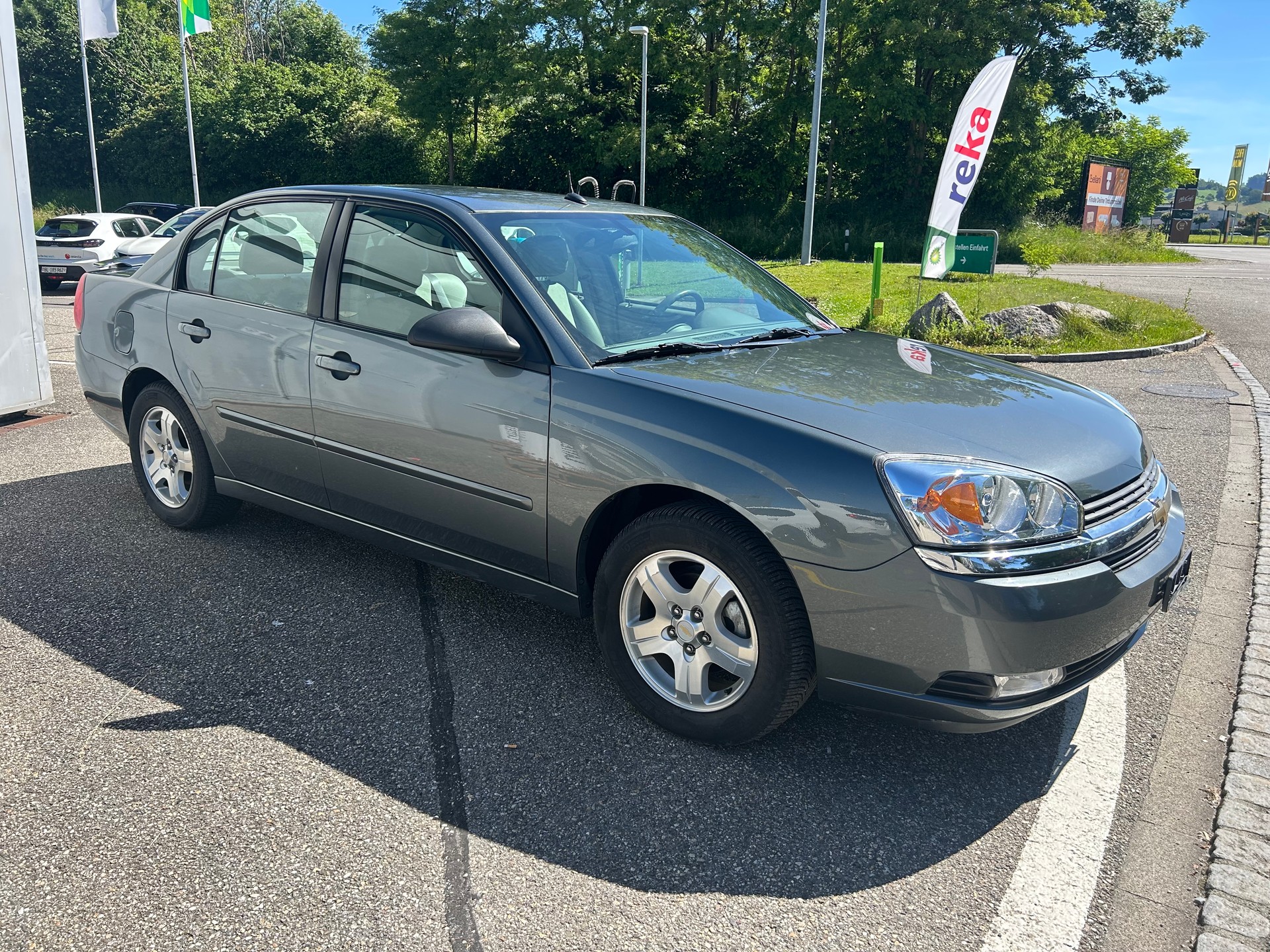 CHEVROLET MALIBU-image-2