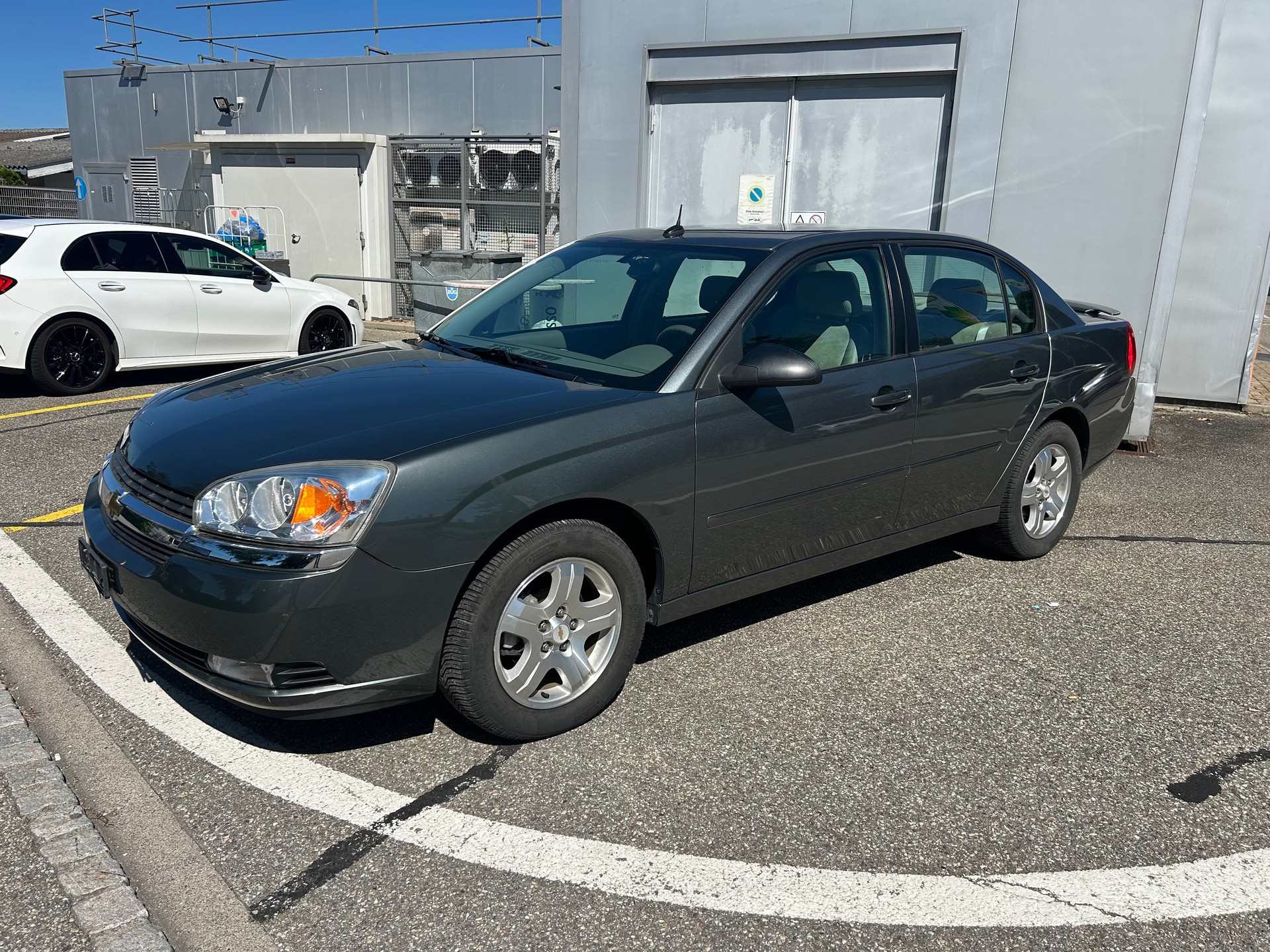 CHEVROLET MALIBU-image-3