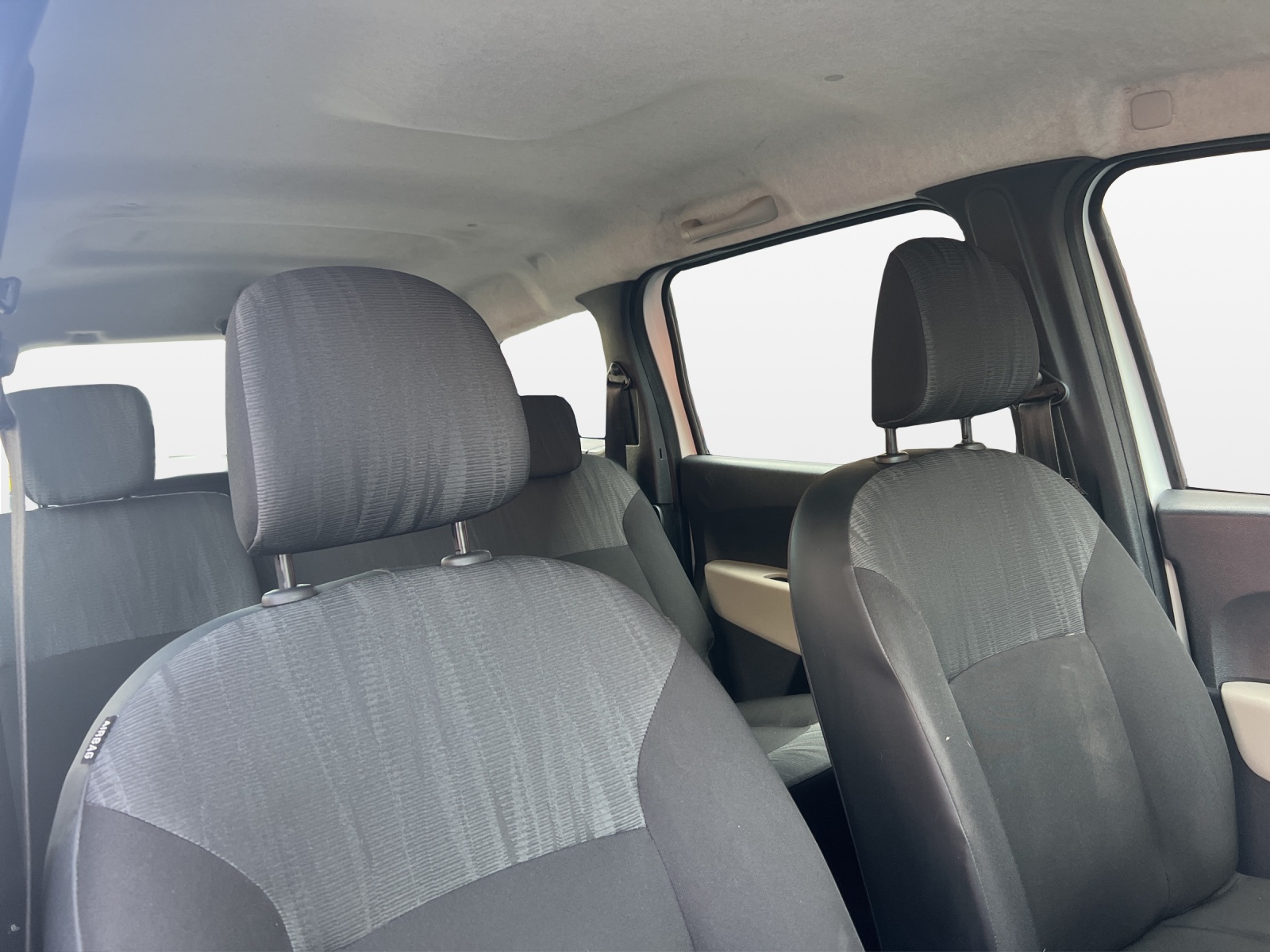 DACIA Lodgy 1.5 dCi Ambiance-image-15