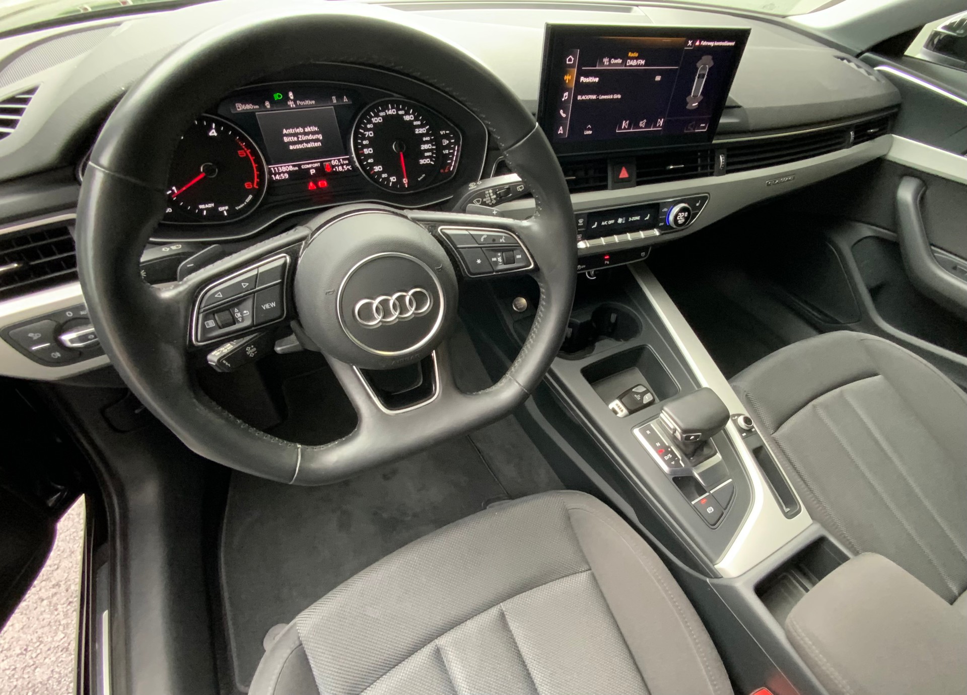 AUDI A4 Avant 40 TDI advanced Attraction quattro S-tronic-image-13