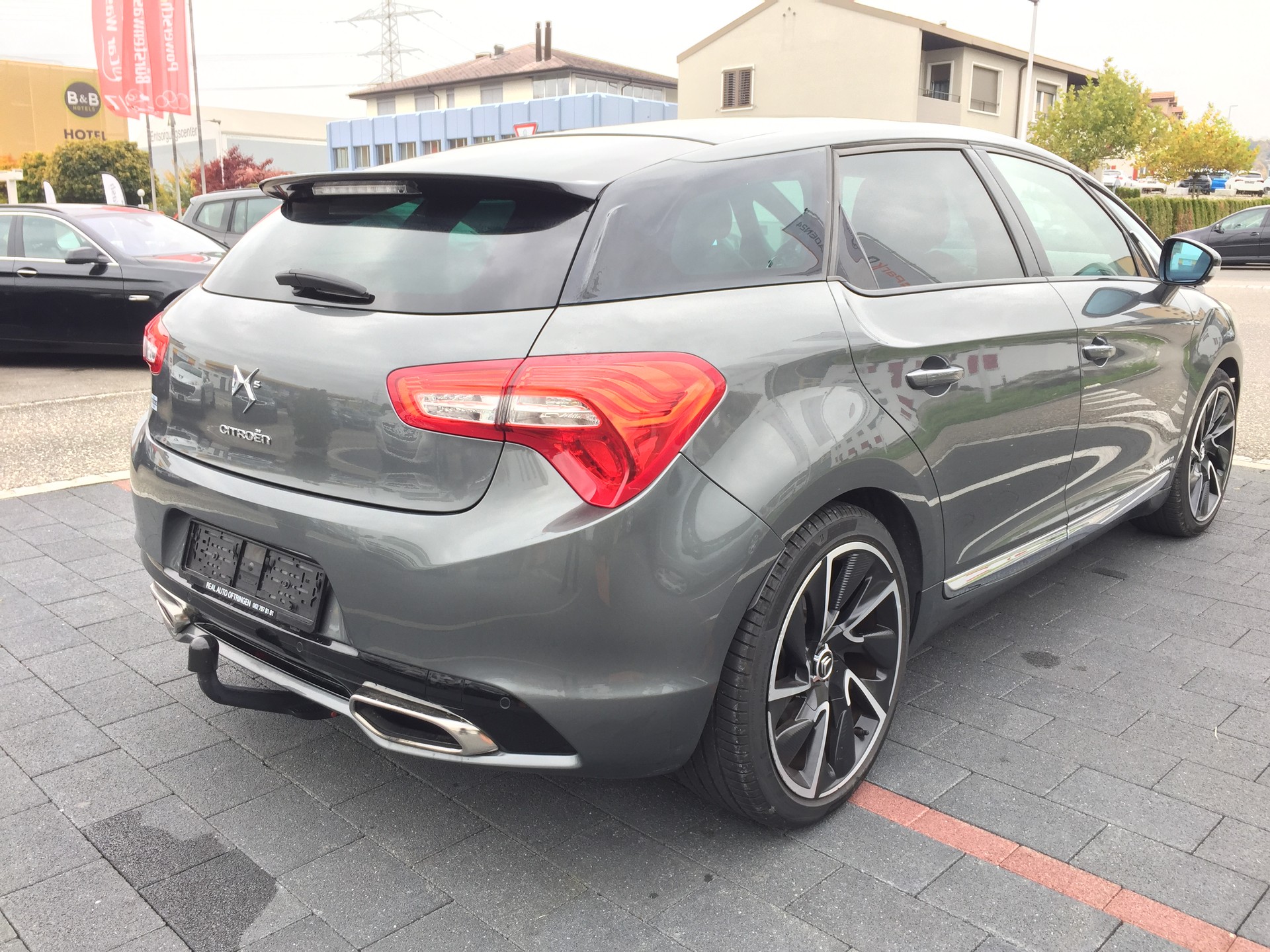 DS AUTOMOBILES DS5 1.6 Turbo Sport Chic-image-4