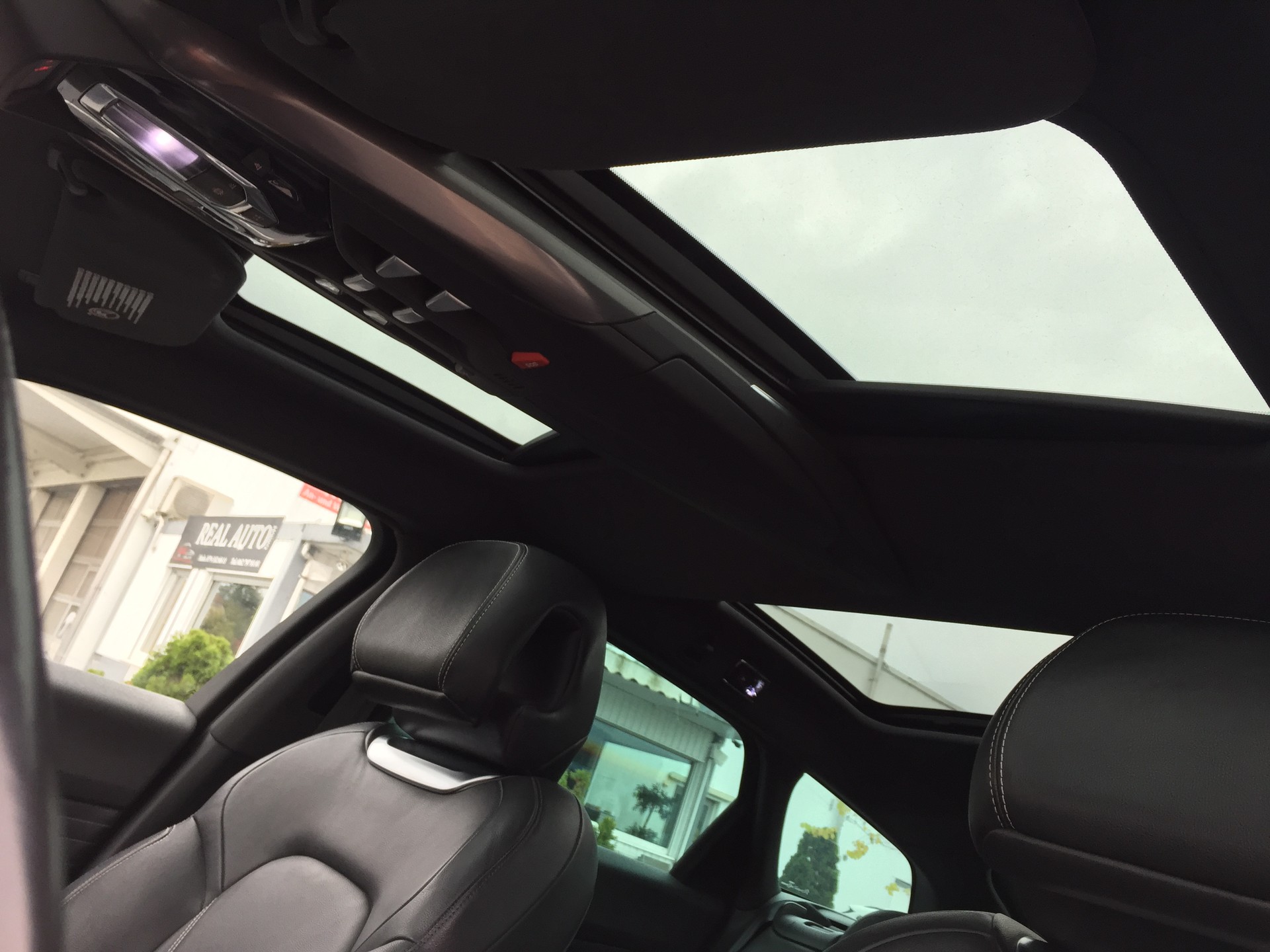 DS AUTOMOBILES DS5 1.6 Turbo Sport Chic-image-10