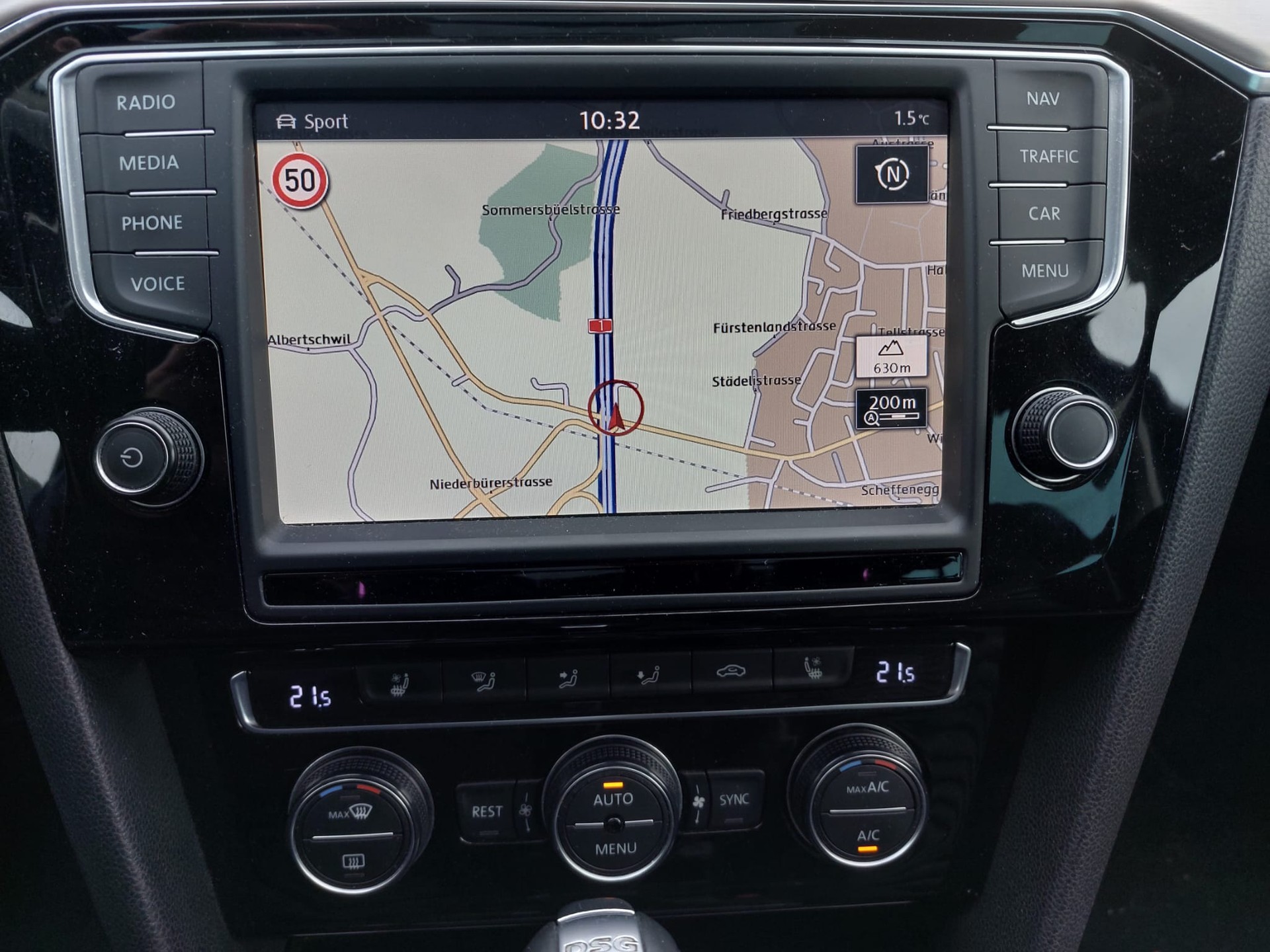 VW Passat Variant 2.0 TDI BMT High. DSG 4Motion-image-8