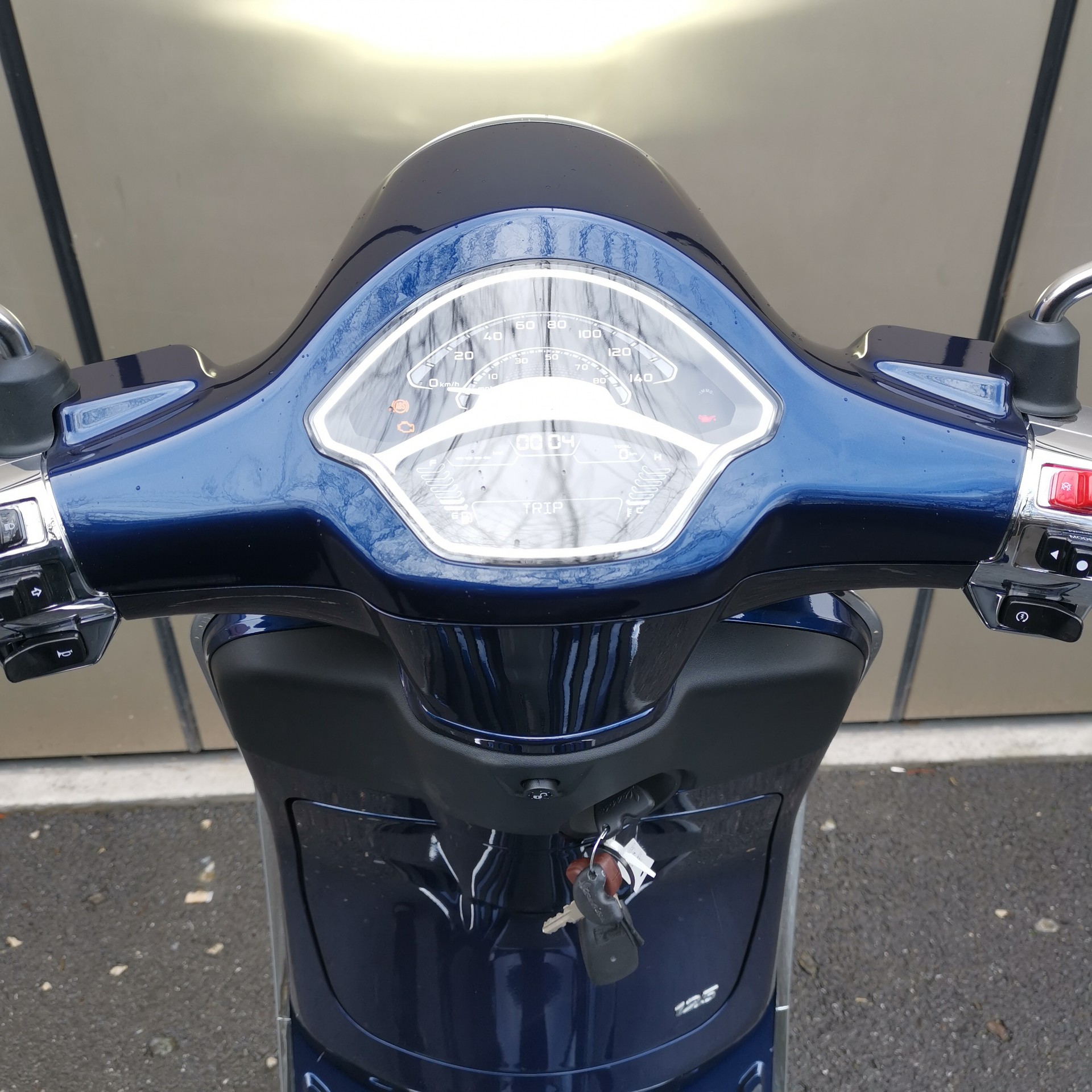PIAGGIO Vespa 125 Primavera Euro 5+-image-4