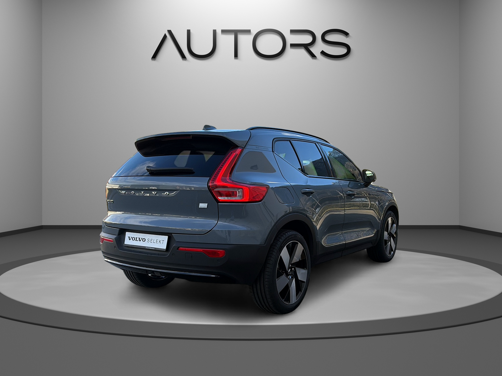 VOLVO XC40 T5 PHEV Ultimate Dark DCT-image-4