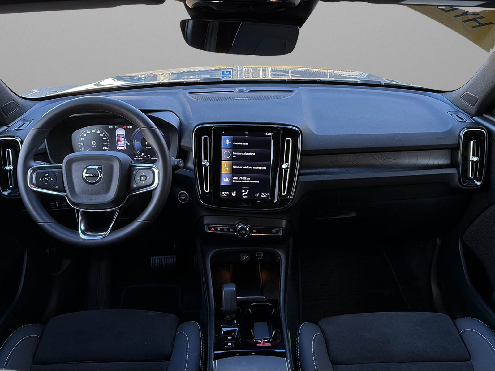 VOLVO XC40 T5 PHEV Ultimate Dark DCT-image-8