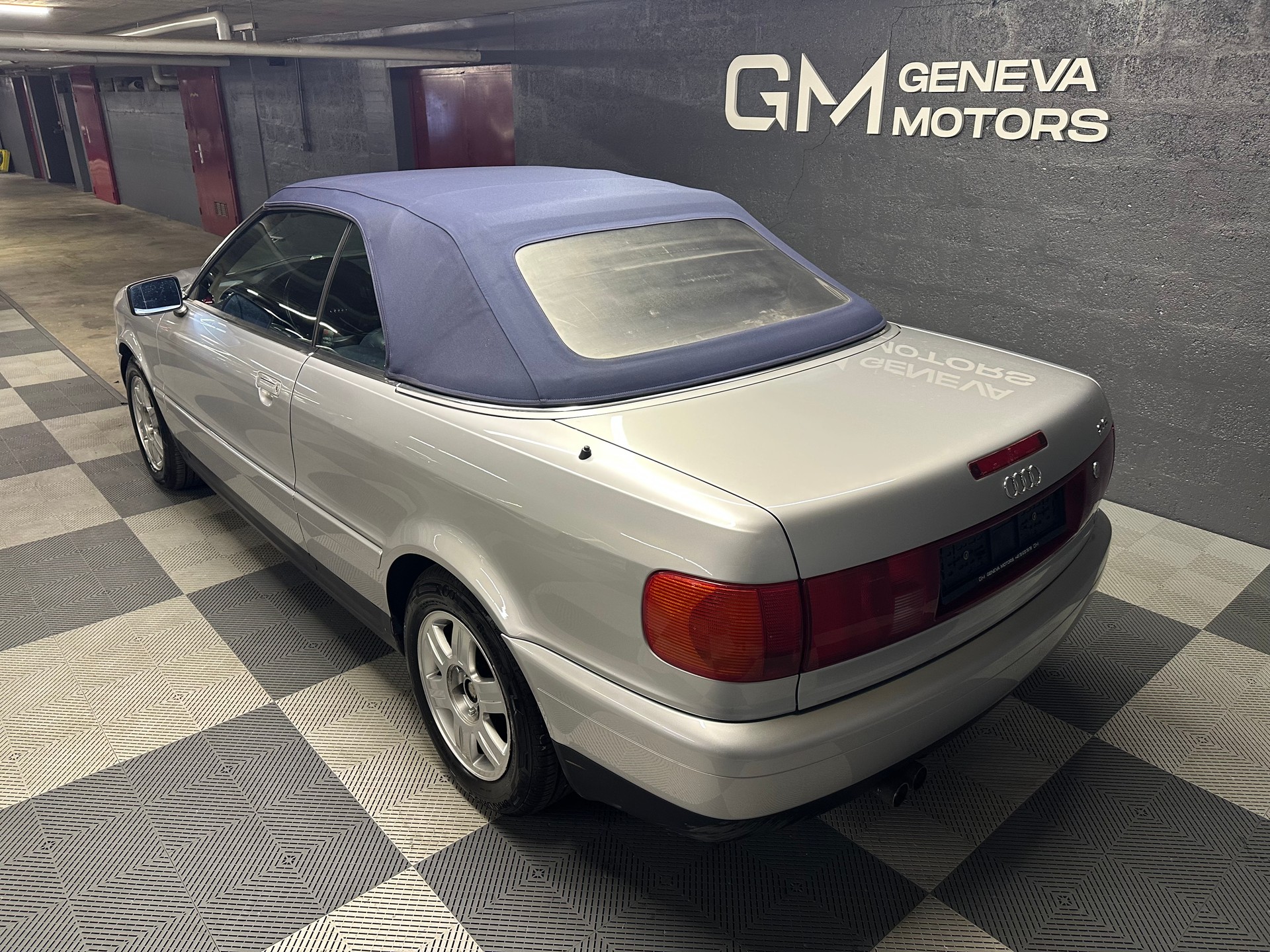 AUDI Cabriolet 2.6 E-image-6