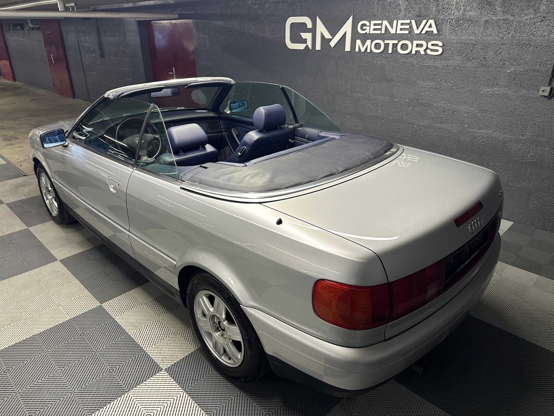 AUDI Cabriolet 2.6 E-image-7