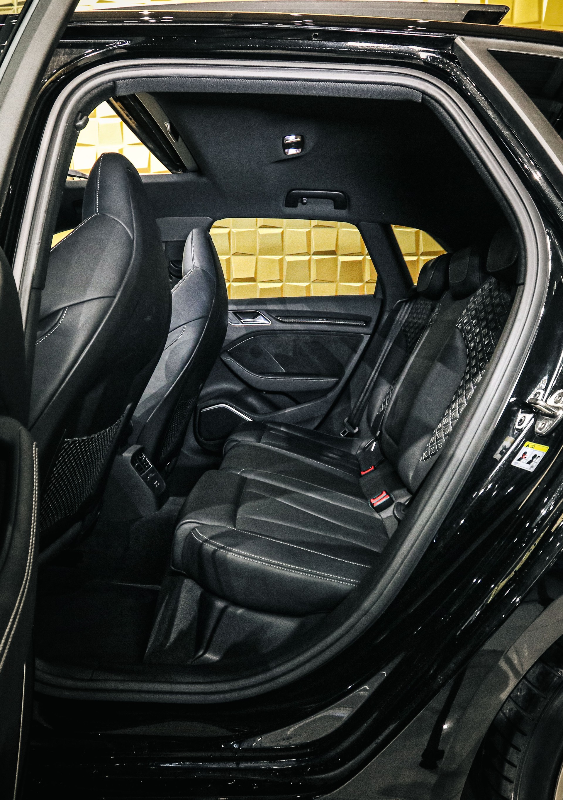 AUDI RS3 Sportback 2.5 TSI DAZA quattro S-tronic-image-11