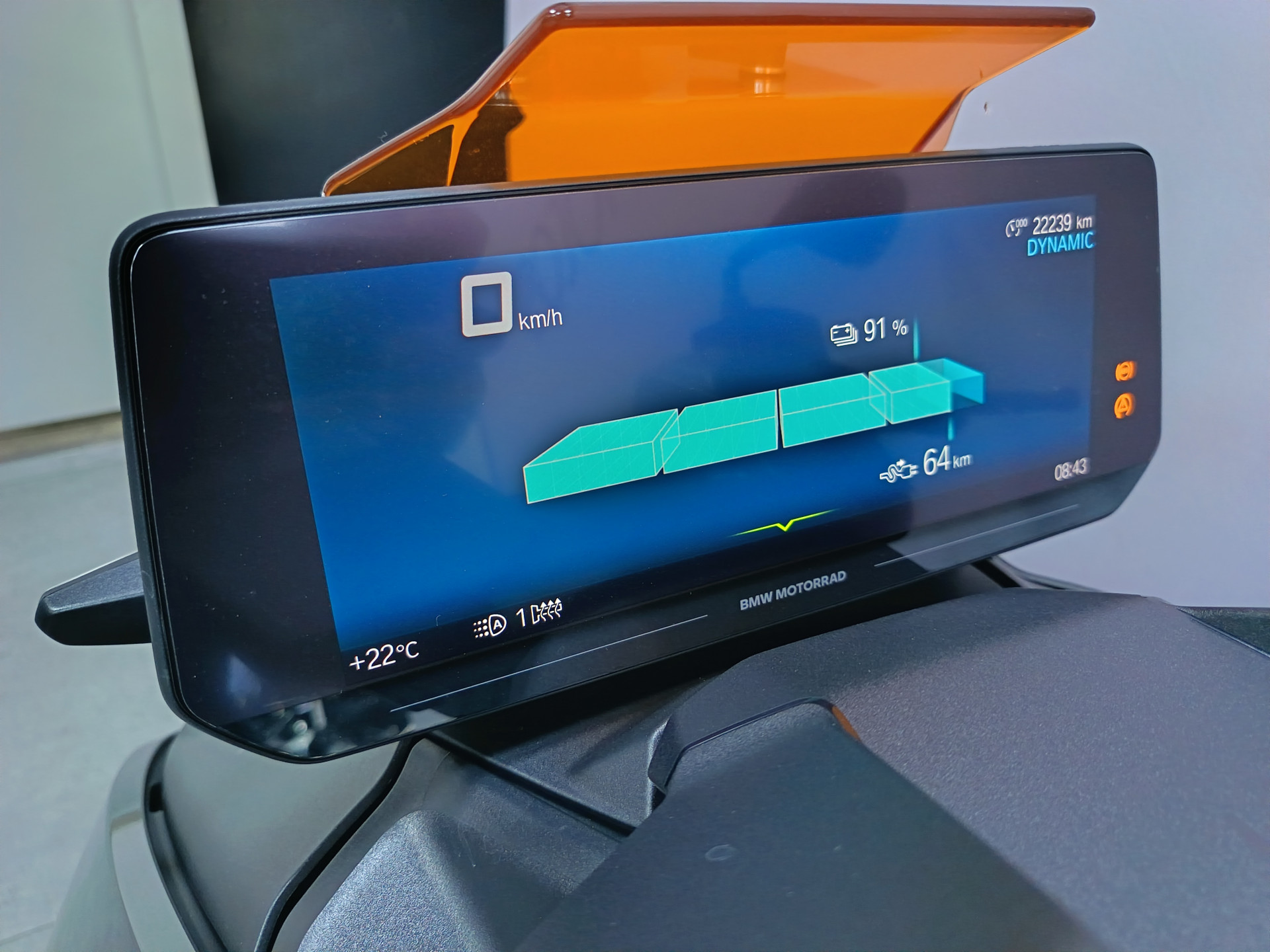 BMW CE 04-image-8