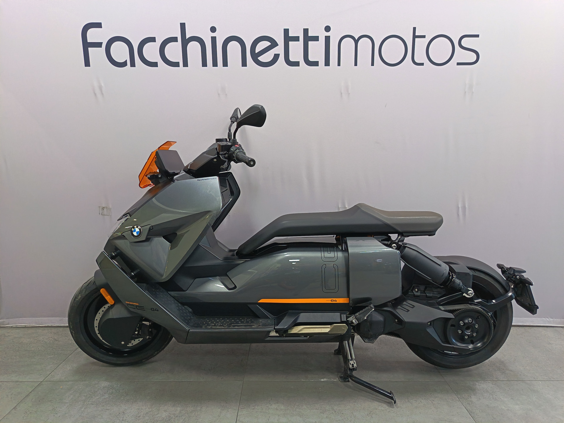 BMW CE 04-image-3
