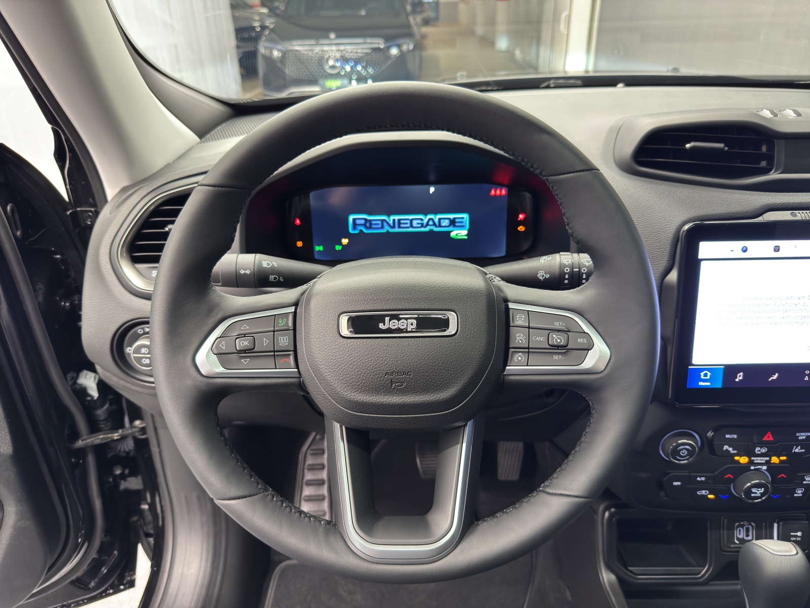 JEEP Renegade 1.5 Turbo Summit&Sky-image-15