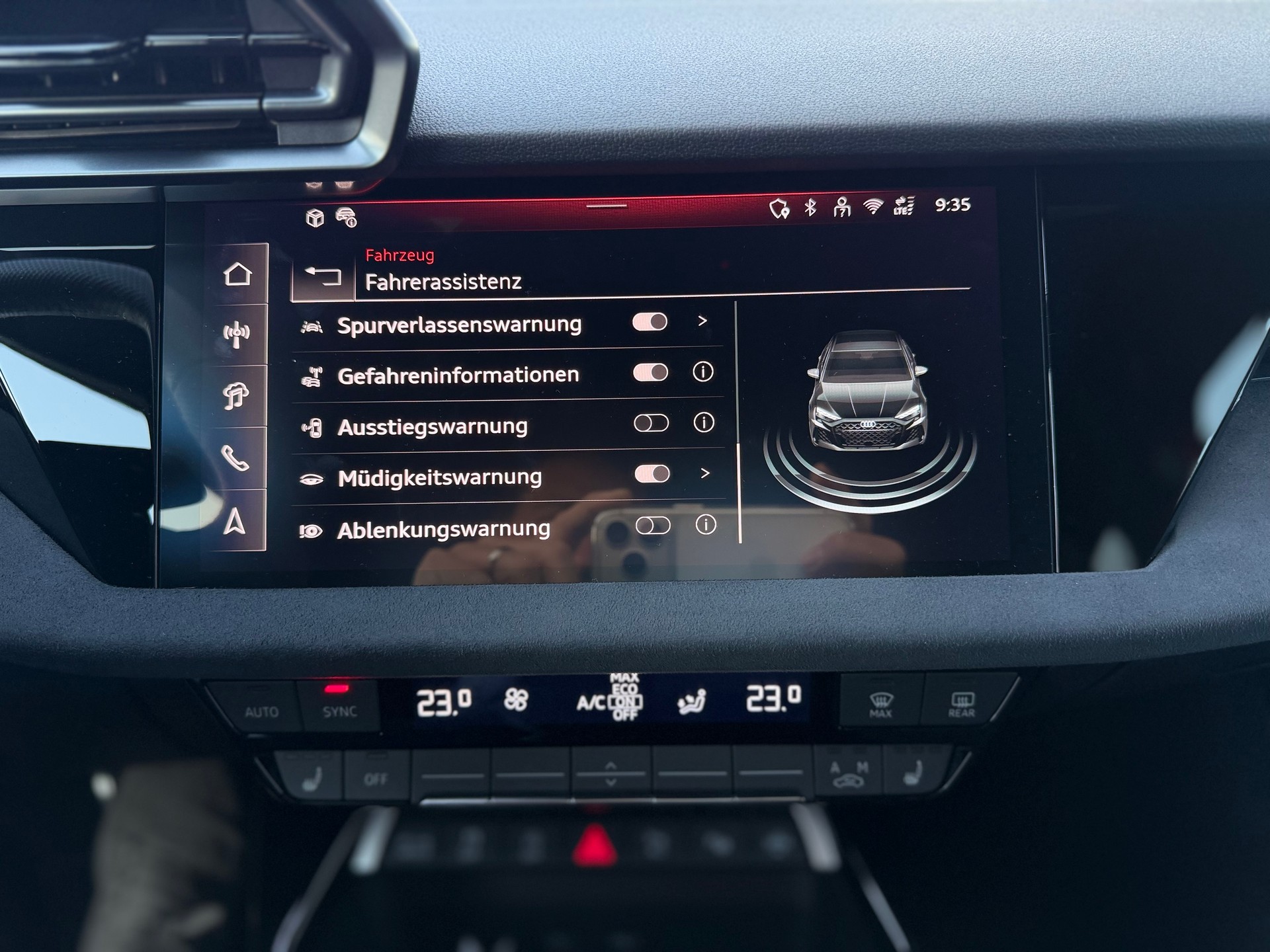 AUDI RS3 Limousine 2.5 TSI quattro S-tronic *280KM/H - CARBON - SCHALENSITZE - SONOS*-image-22