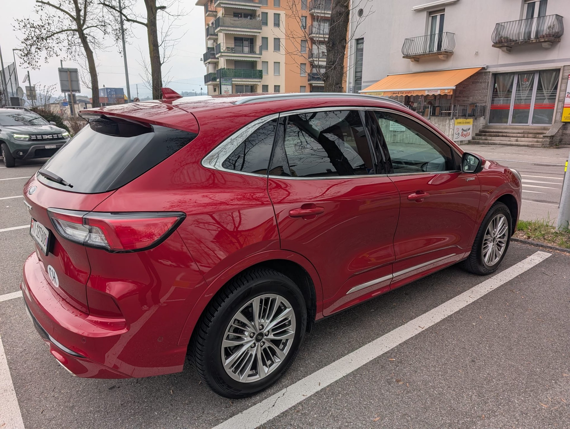 FORD Kuga 2.5 PHEV Vignale 2WD-image-3