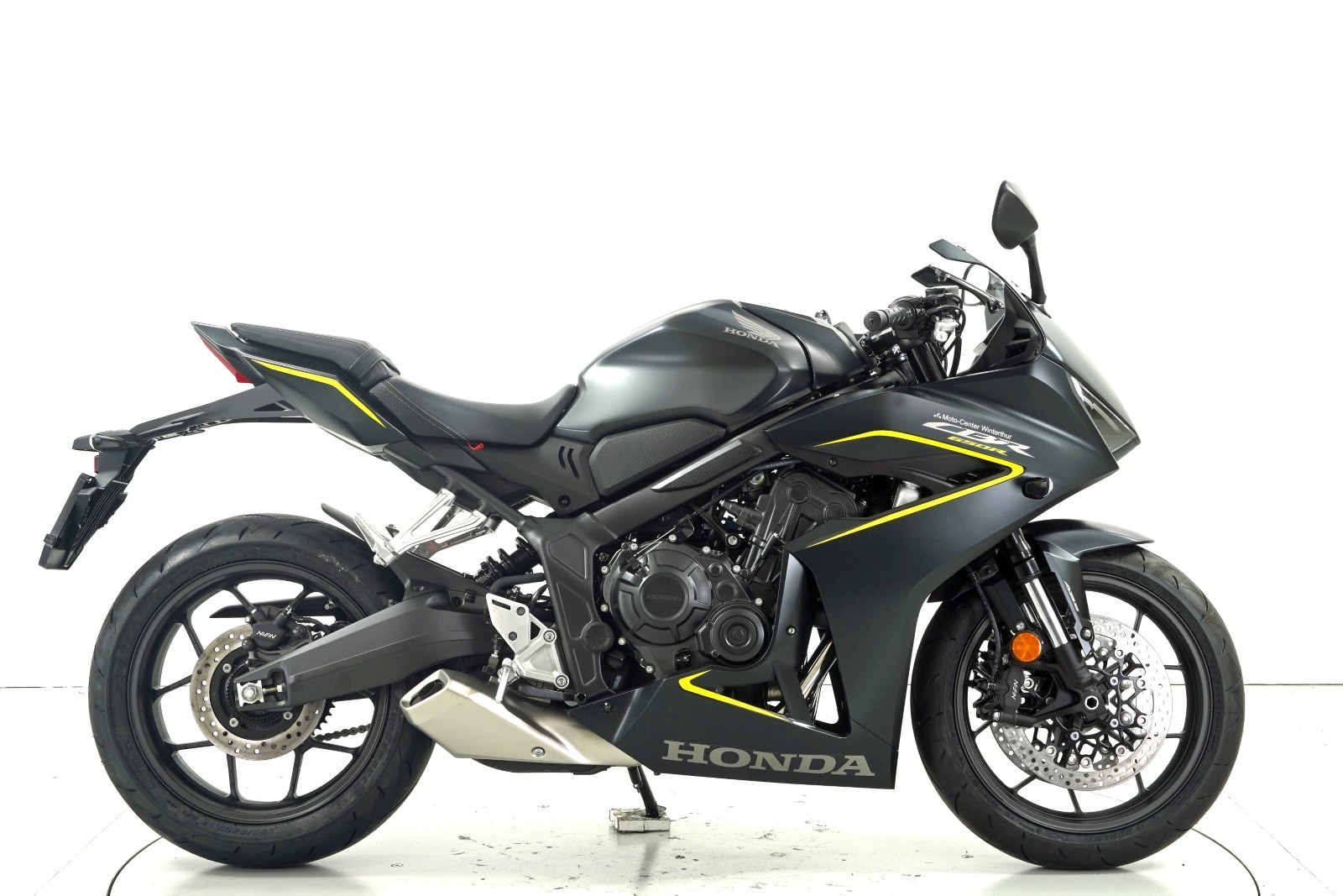 HONDA CBR 650 R ABS E-Clutch-showroom-element-3