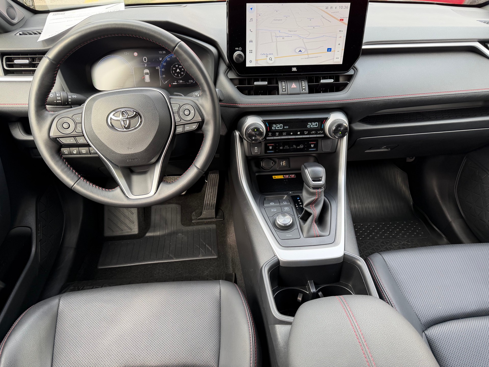 TOYOTA RAV-4 2.5 PHEV Platinum e-CVT 4WD-showroom-element-3