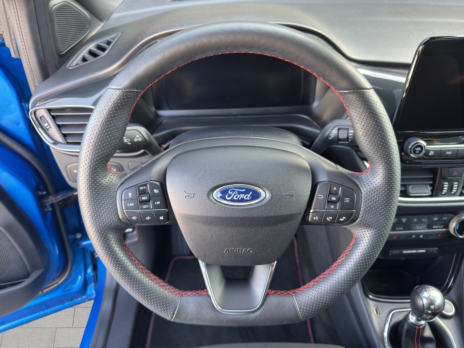 FORD Puma 1.0 EcoB Hybrid 125 ST-Line-image-9