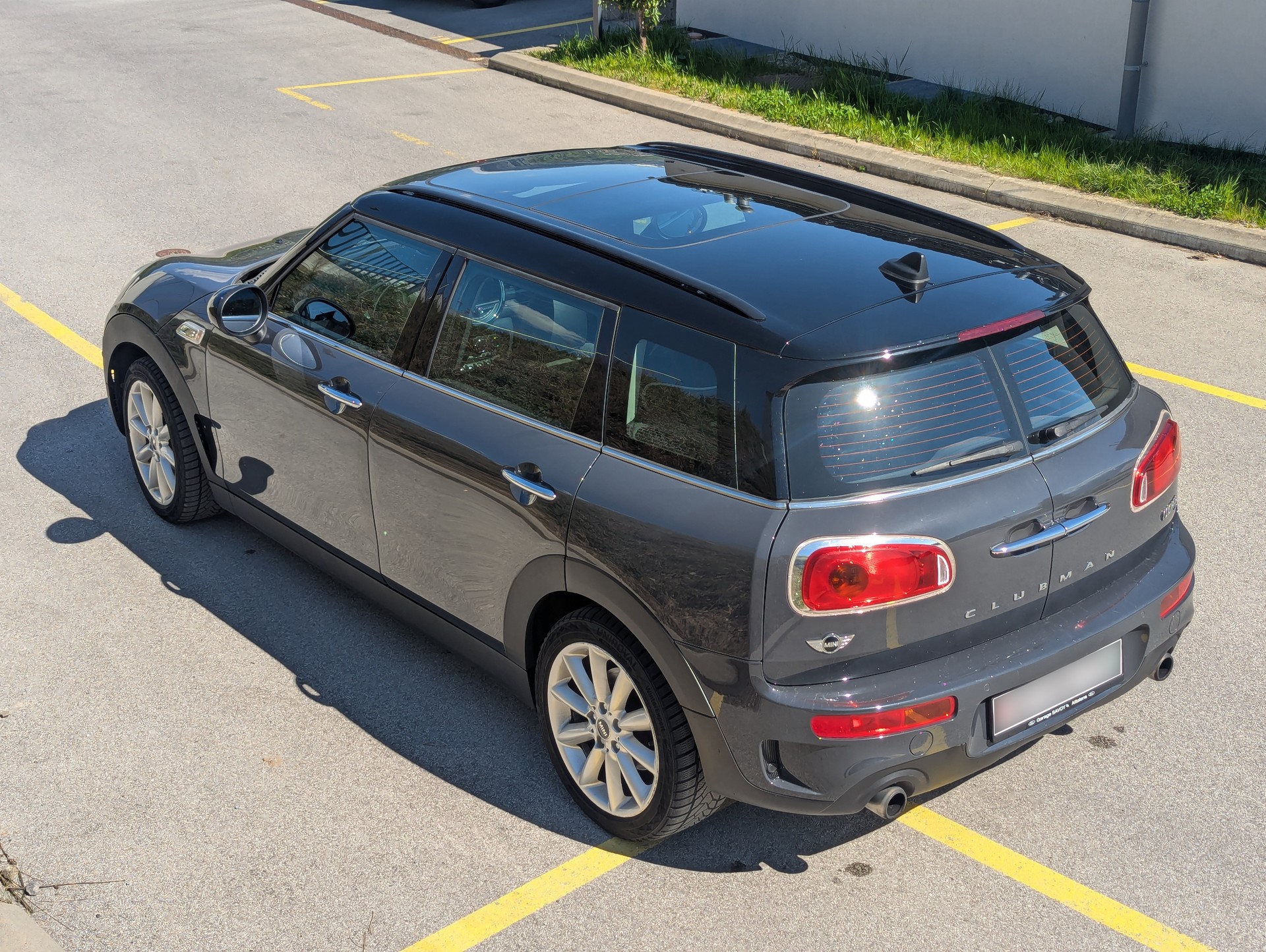 MINI Clubman Cooper S ALL4 Steptronic-image-2