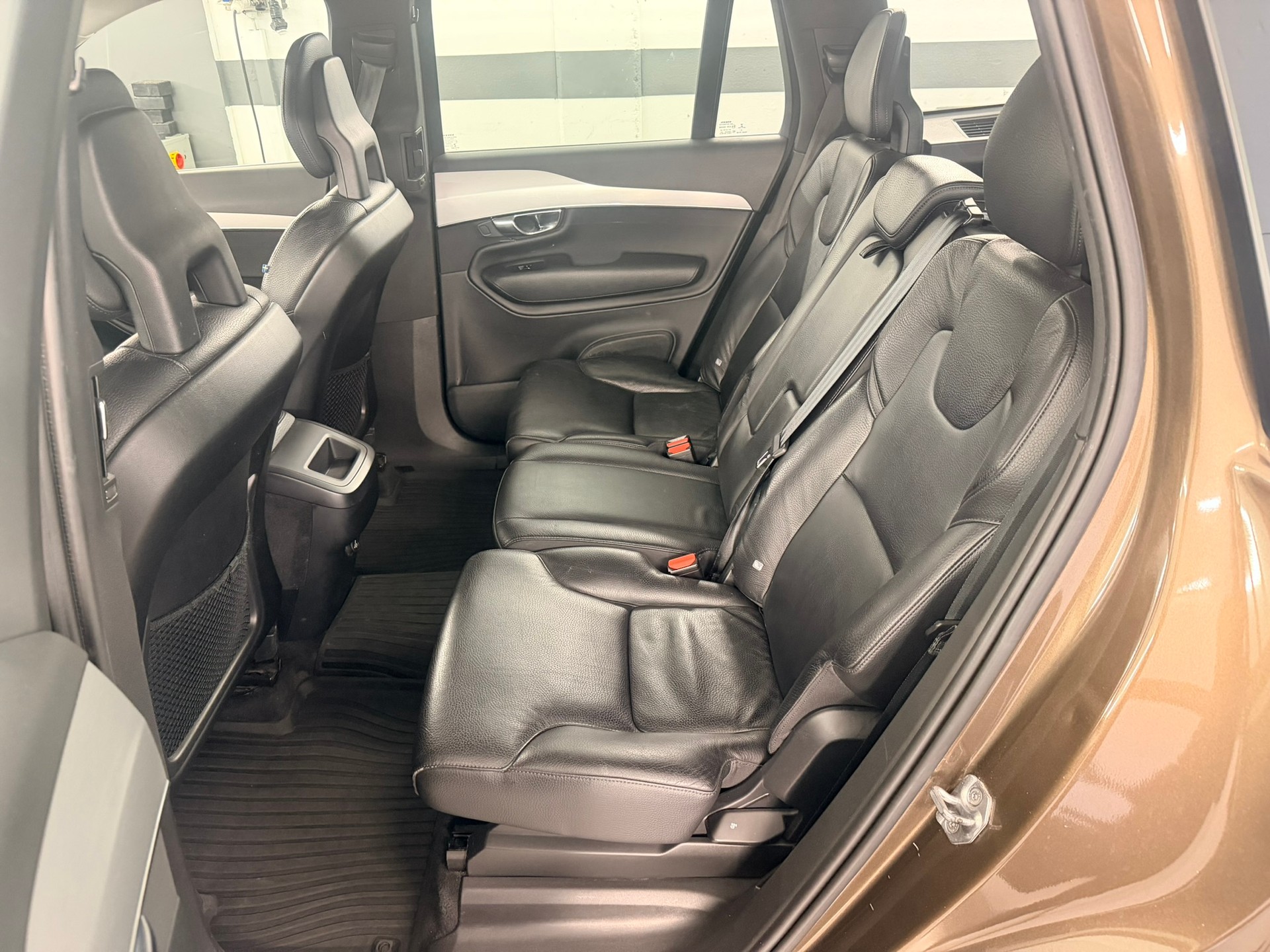 VOLVO XC90 D5 AWD Inscription Geartronic-image-14