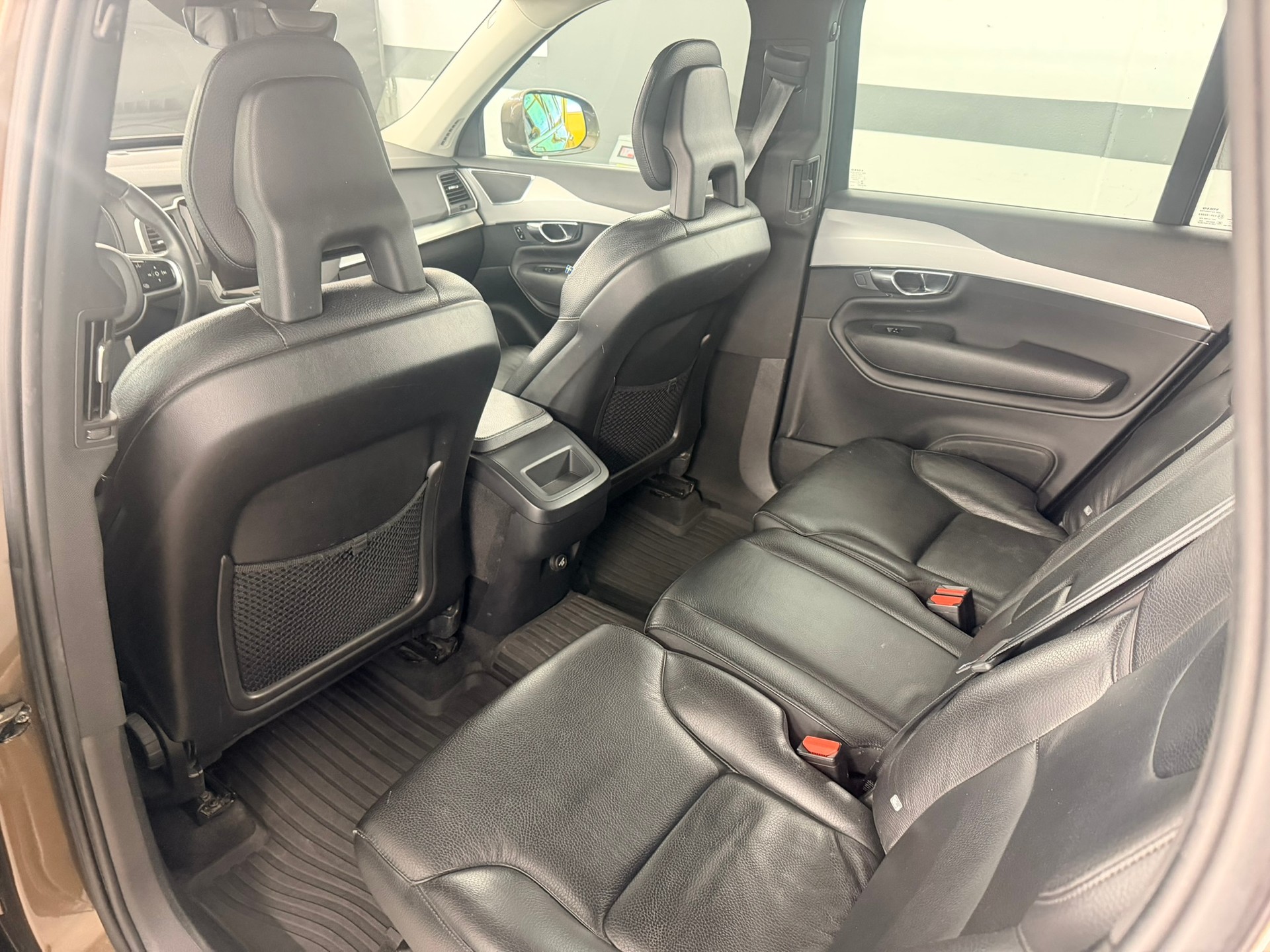 VOLVO XC90 D5 AWD Inscription Geartronic-image-15
