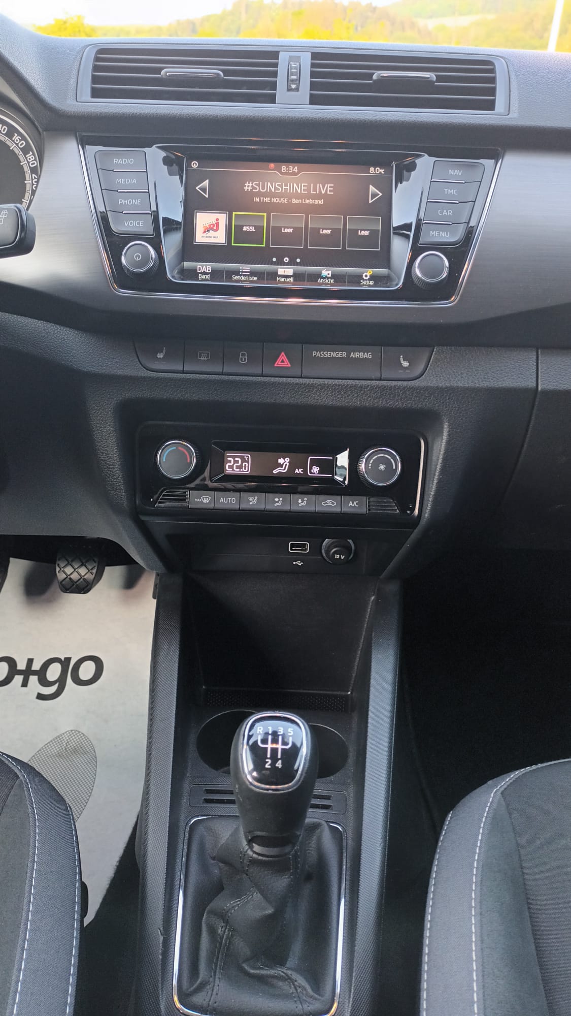 SKODA Fabia 1.0 TSI Style-image-10