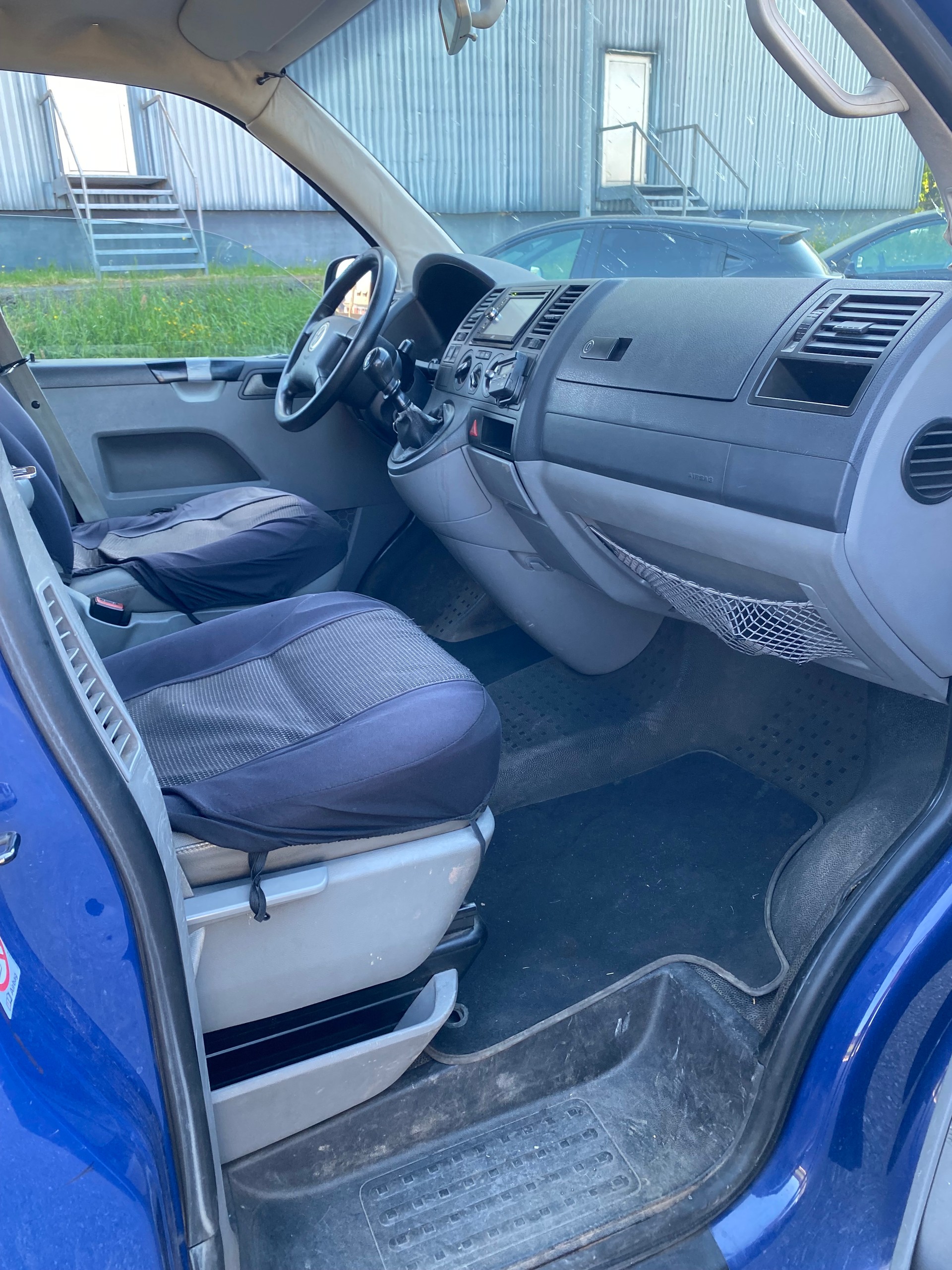 VW T5 Caravelle Trend 2.5 TDI PD-image-8