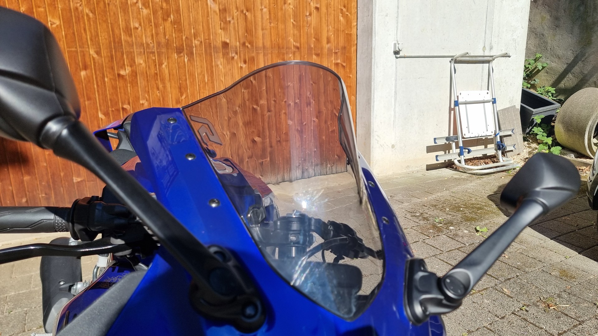 YAMAHA YZF-R 125 ABS-image-3