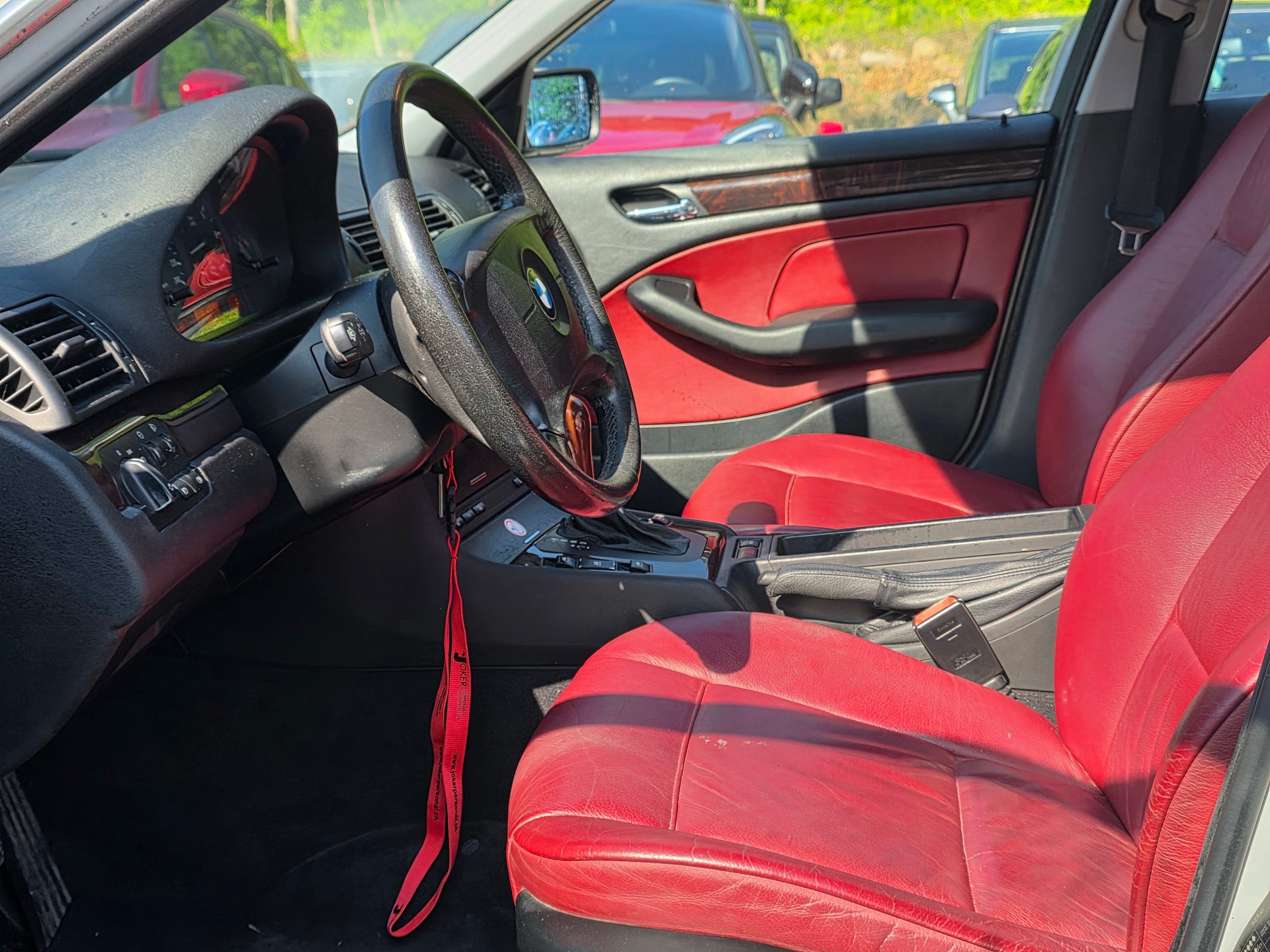 BMW 325xi ab MFK 06.2025 / Frisch ab Service / Gratis Lieferung-image-8