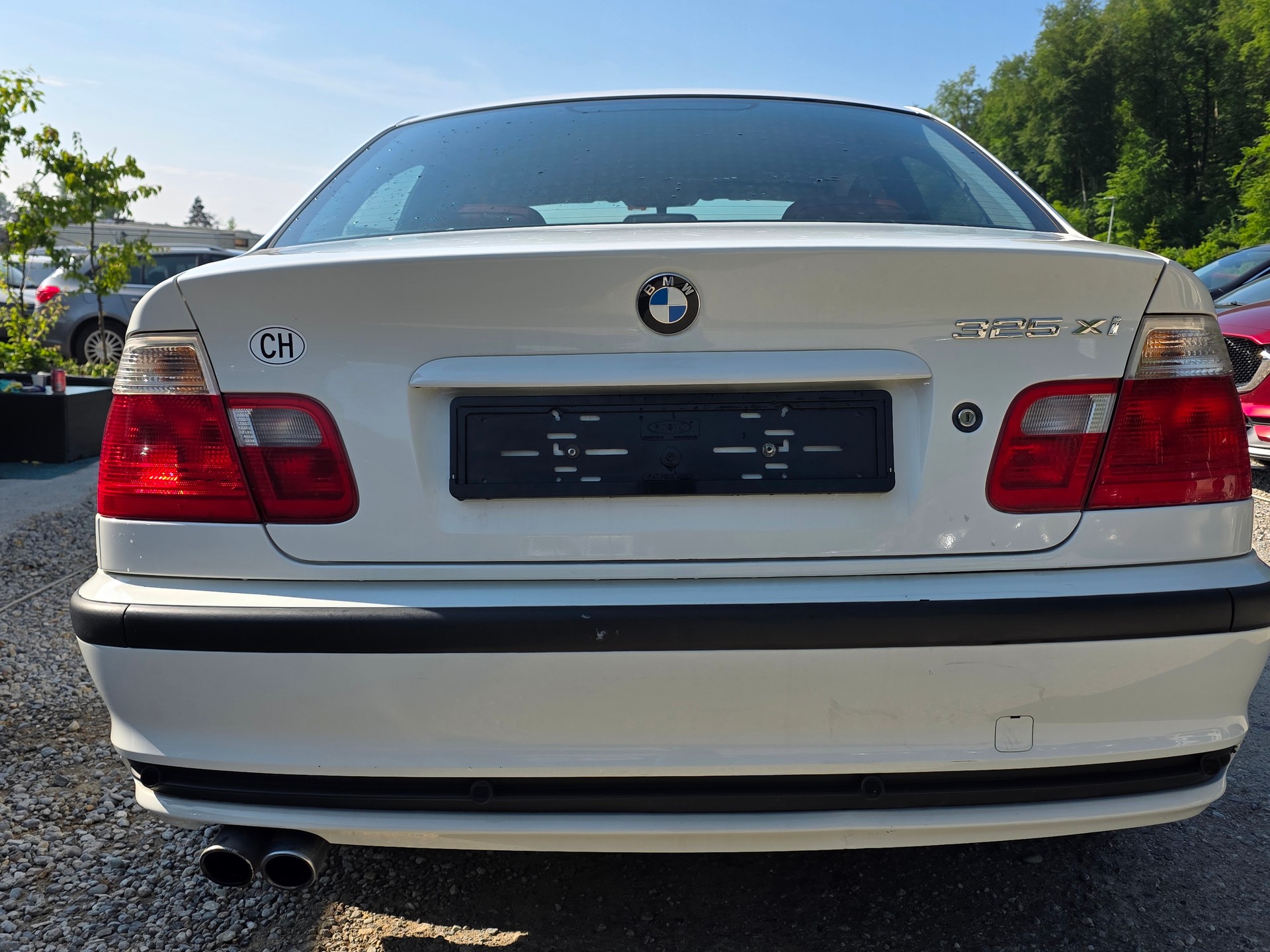 BMW 325xi ab MFK 06.2025 / Frisch ab Service / Gratis Lieferung-showroom-element-3