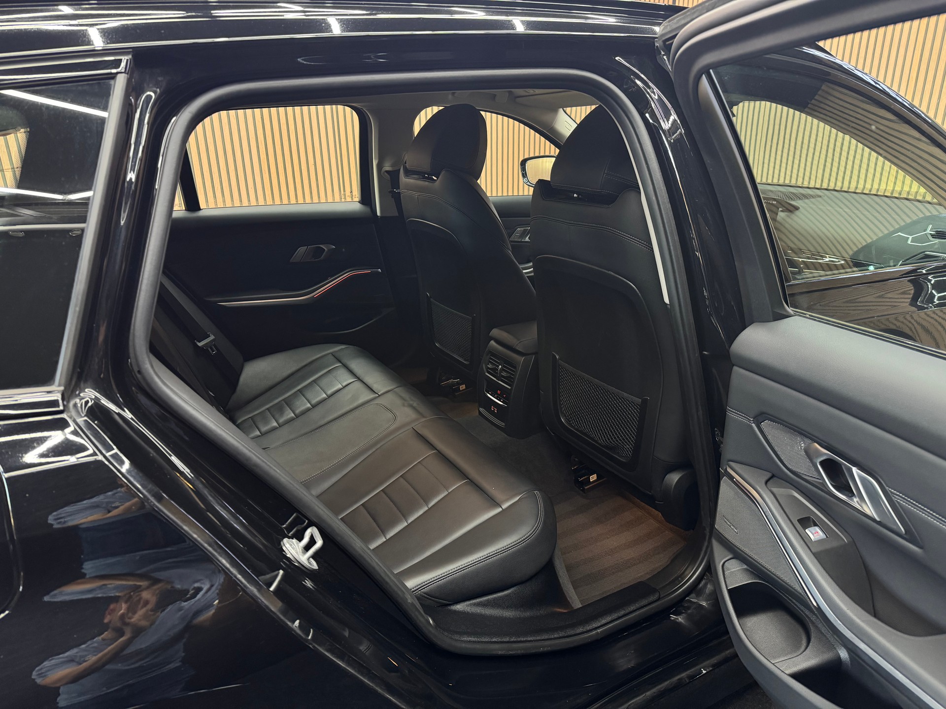 BMW 320d xDrive Touring | 1 Jahr Garantie | Facelift | *ab CHF 279.-/ Monat*-image-12
