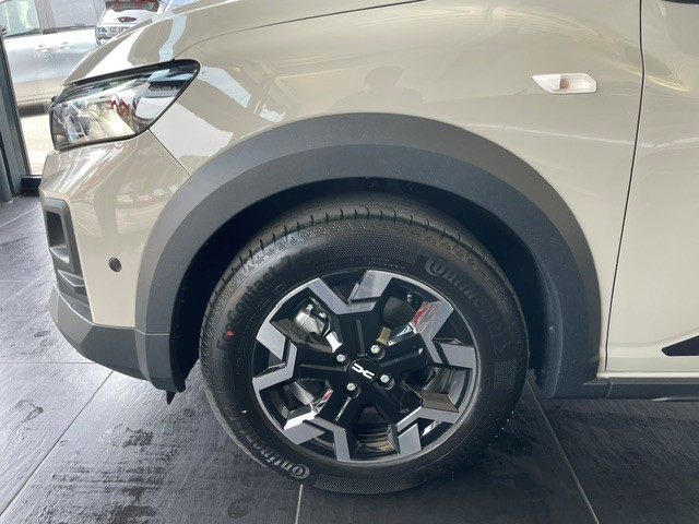 DACIA Jogger HEV 140 Extreme-showroom-element-3