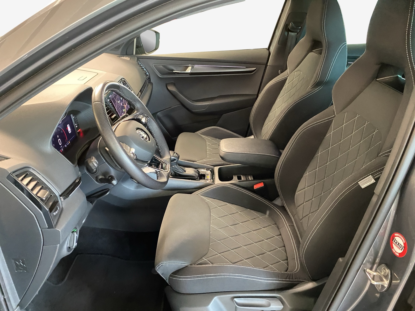 SKODA Karoq 2.0 TSI SportLine 4x4 DSG-image-7