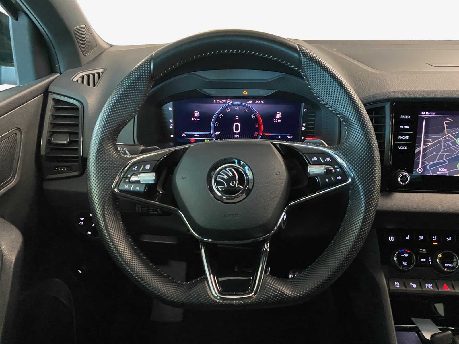 SKODA Karoq 2.0 TSI SportLine 4x4 DSG-image-9