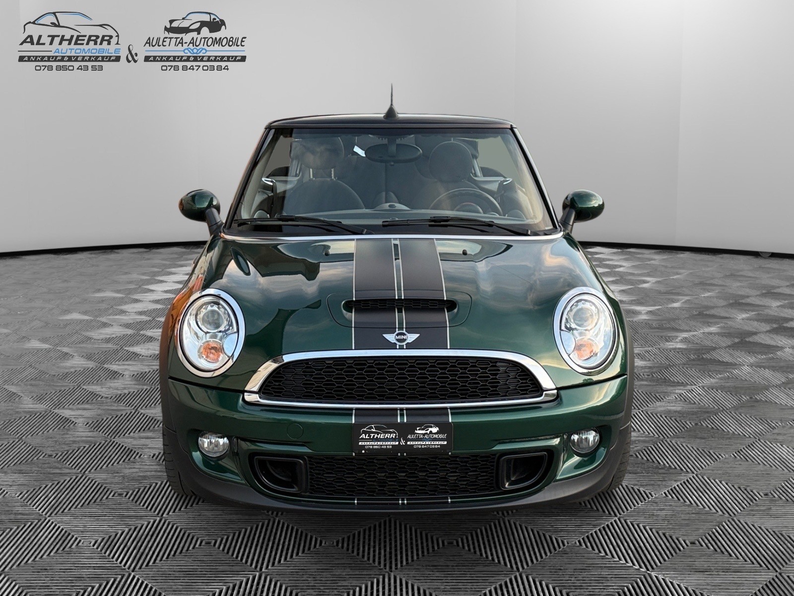 MINI Cooper S Cabriolet-image-9