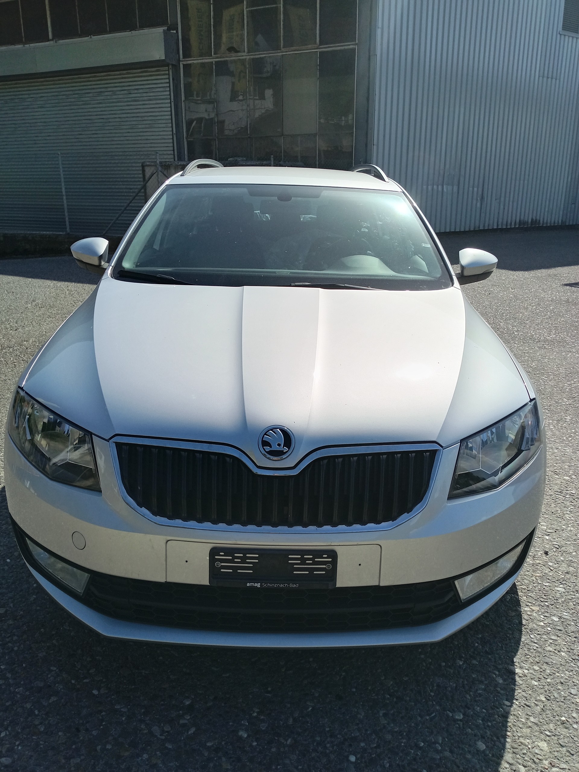 SKODA Octavia Combi 1.6 TDI Fresh DSG-image-1