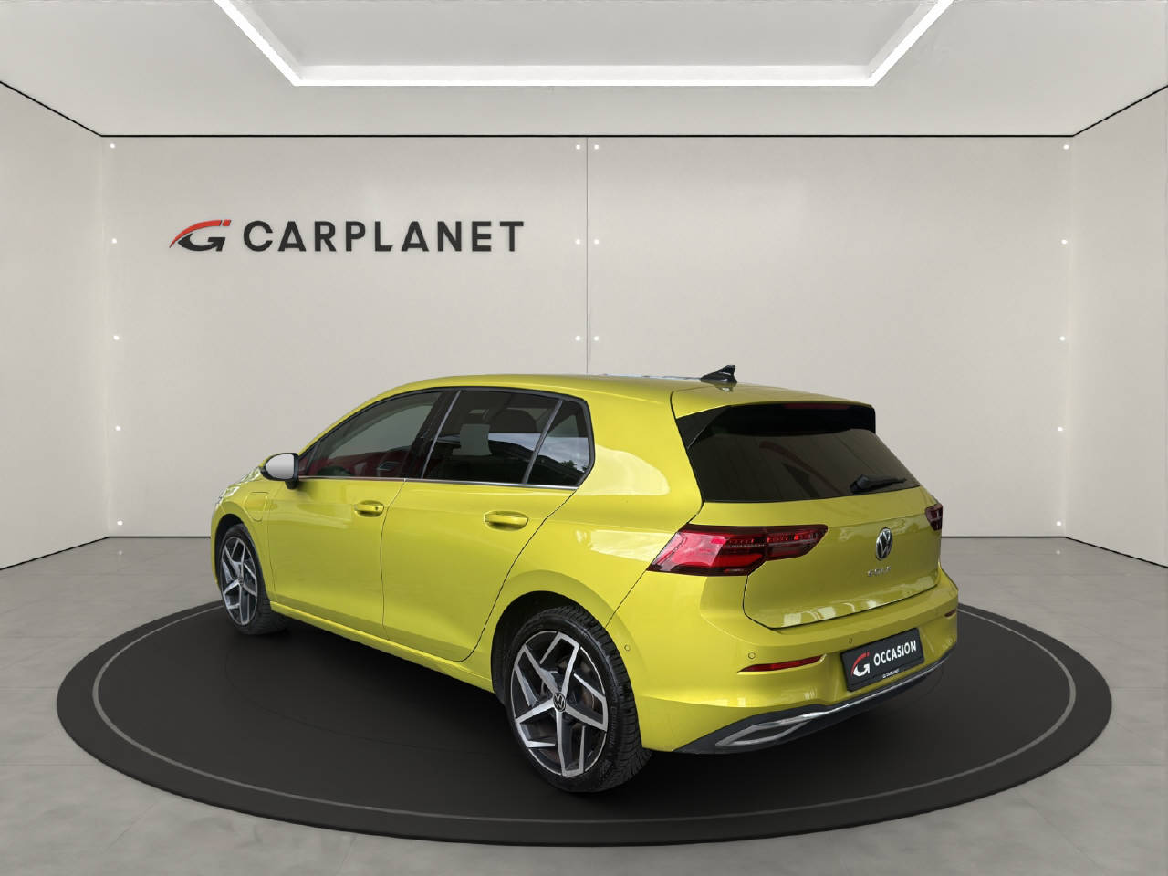 VW Golf 8 (VIII) 1.4 TSI PHEV Style DSG-Automat-showroom-element-3