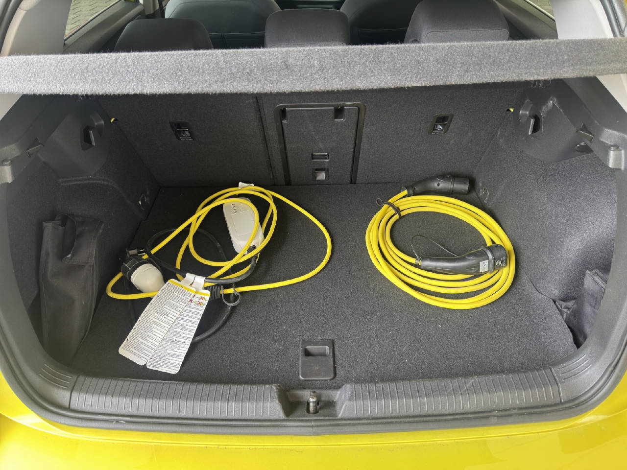 VW Golf 8 (VIII) 1.4 TSI PHEV Style DSG-Automat-image-19