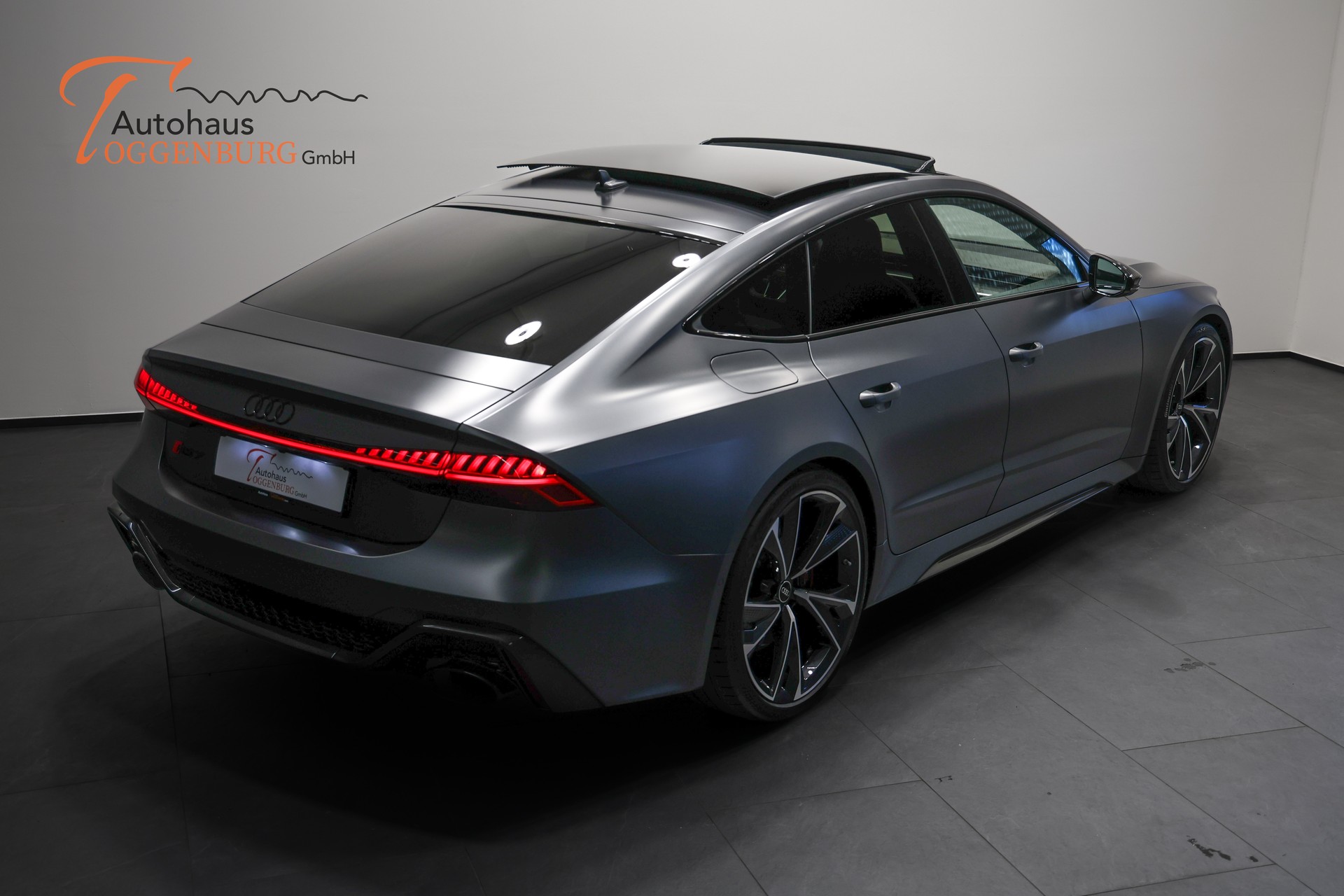 AUDI RS7 Sportback MHEV *Mattlackierung Audi Exclusive*Vollaustattung*Dynamik-Paket Plus*-image-8