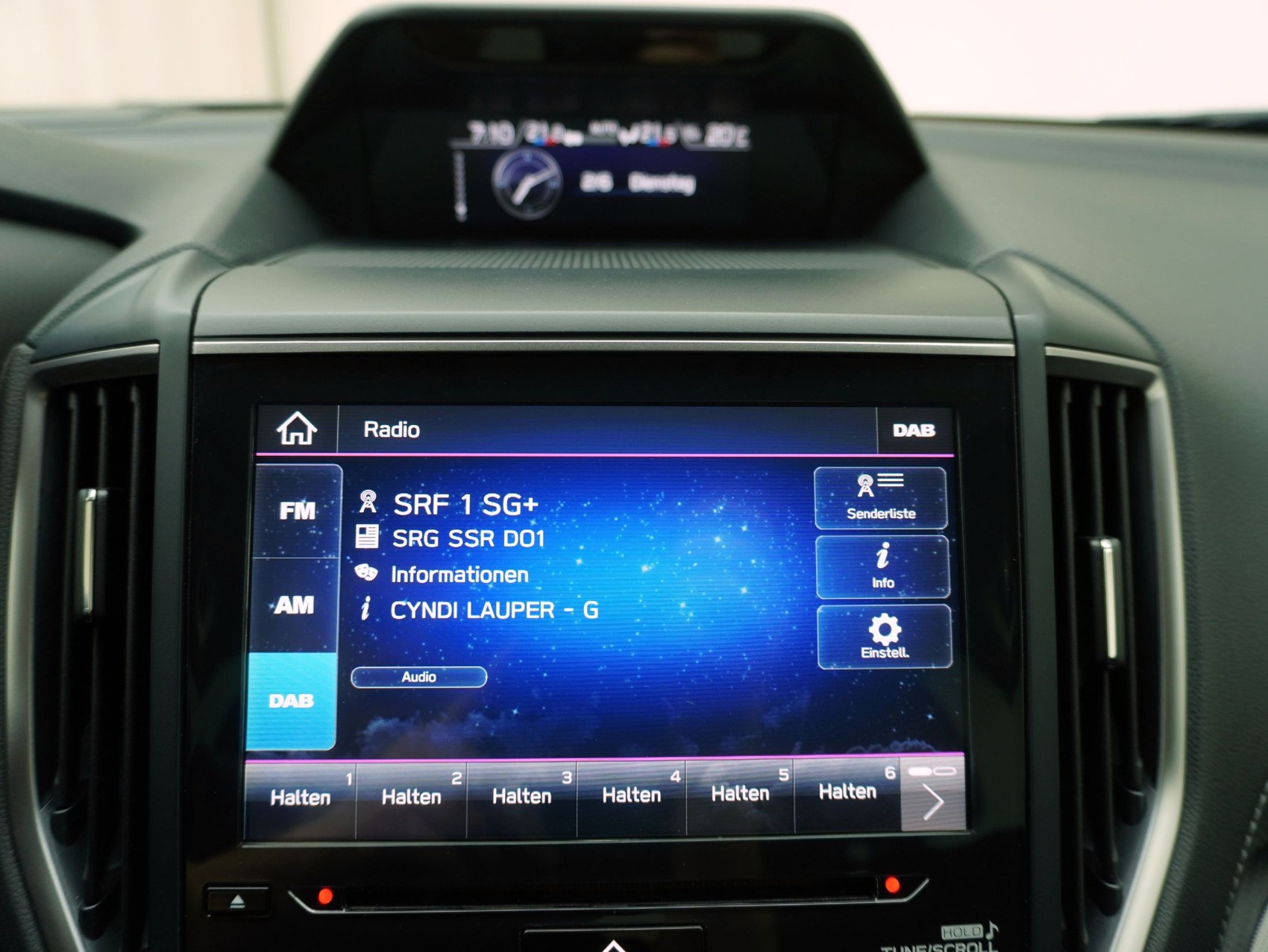 SUBARU Forester Station 2.0i e-Boxer Swiss Plus-image-20