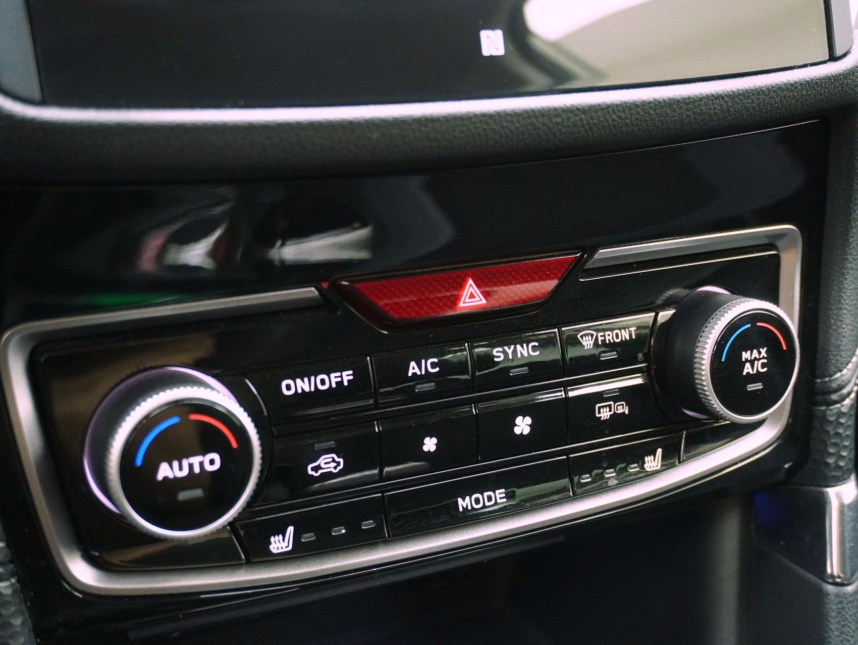 SUBARU Forester Station 2.0i e-Boxer Swiss Plus-image-14