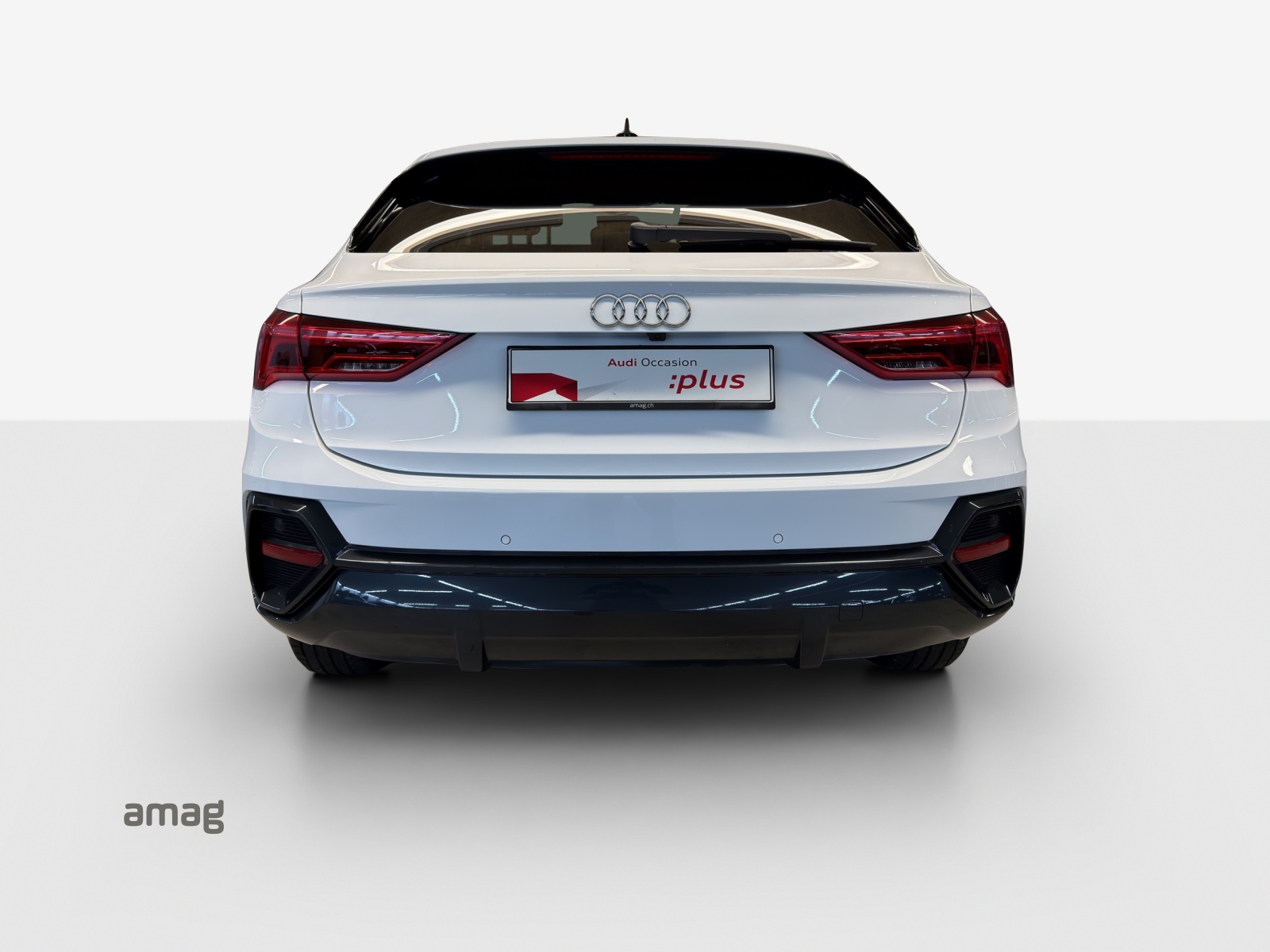 AUDI Q3 Sportback 35 TFSI Attraction S-tronic-showroom-element-3