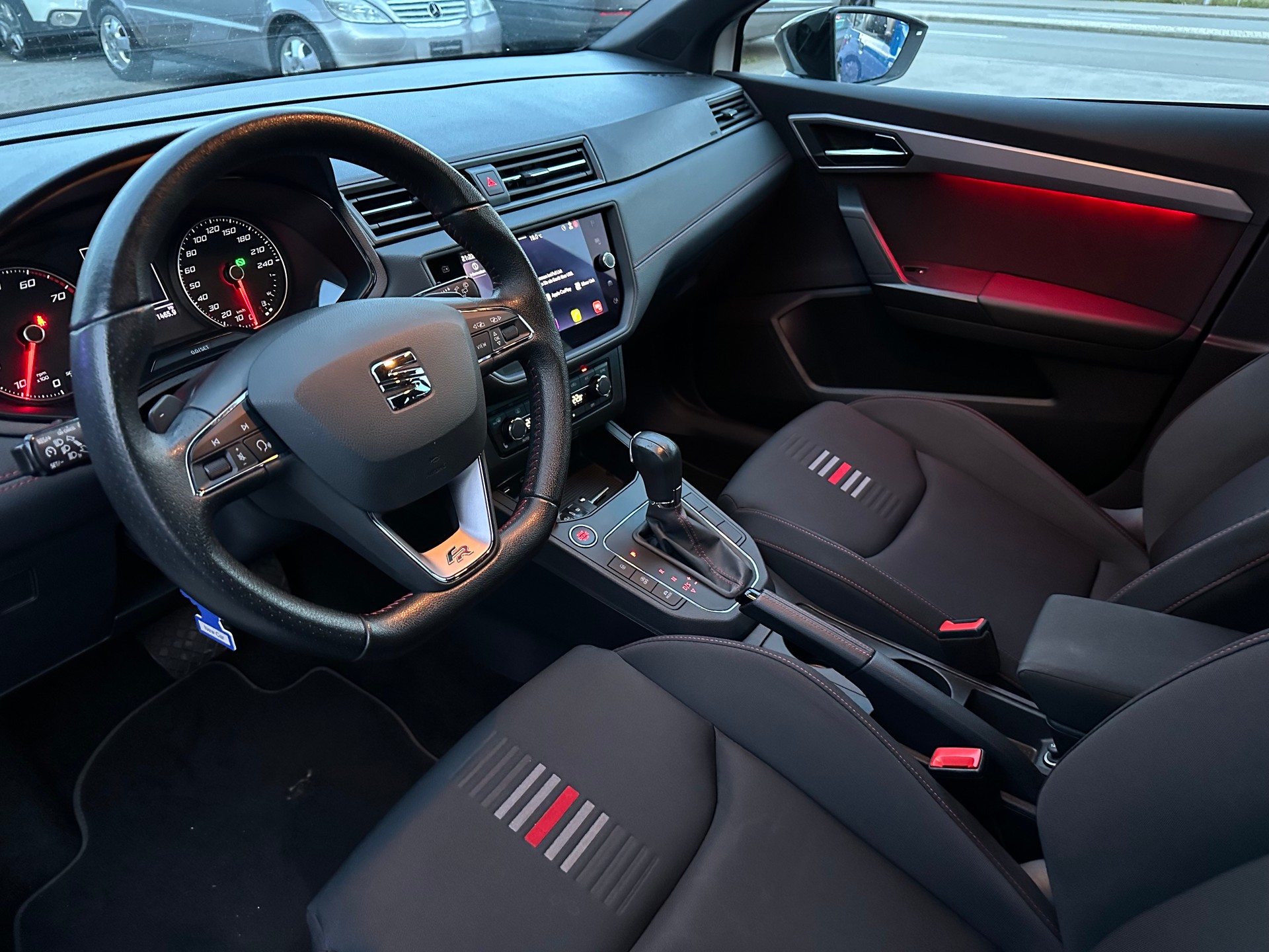 SEAT Ibiza 1.0 EcoTSI Hola FR DSG-image-7