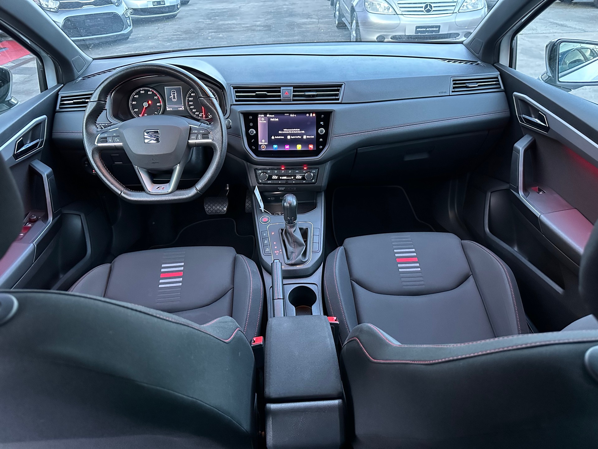 SEAT Ibiza 1.0 EcoTSI Hola FR DSG-image-11